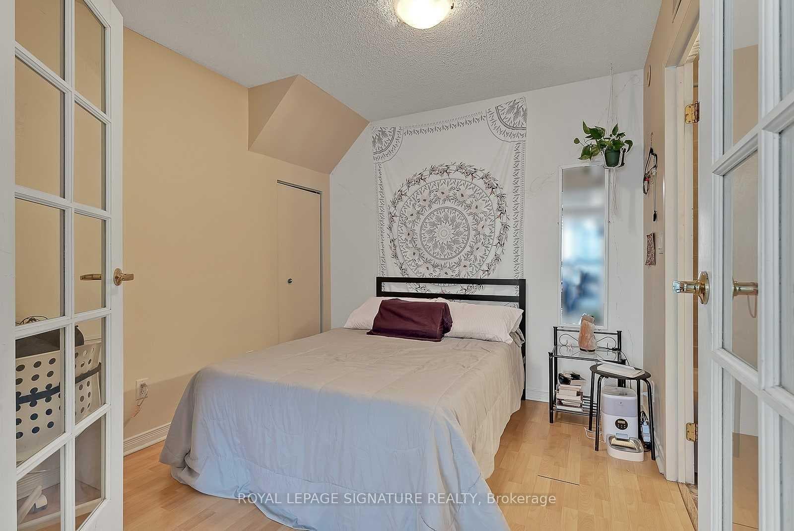 21 Pirandello Street Unit 1213 photo 8