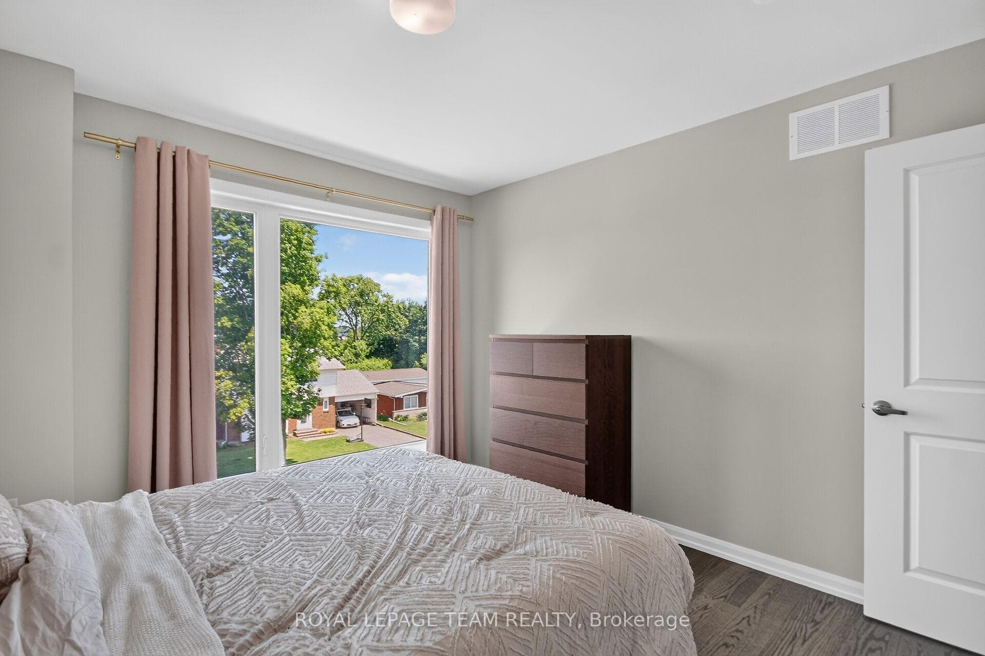 2706 Draper Avenue photo 26