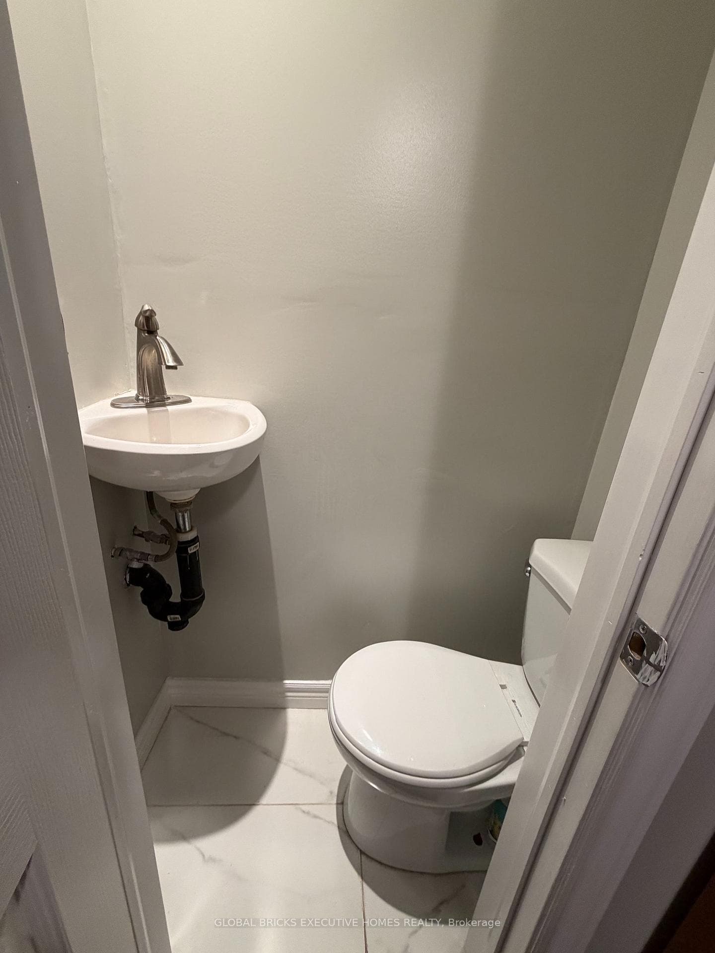 367 Kipling Avenue photo 7