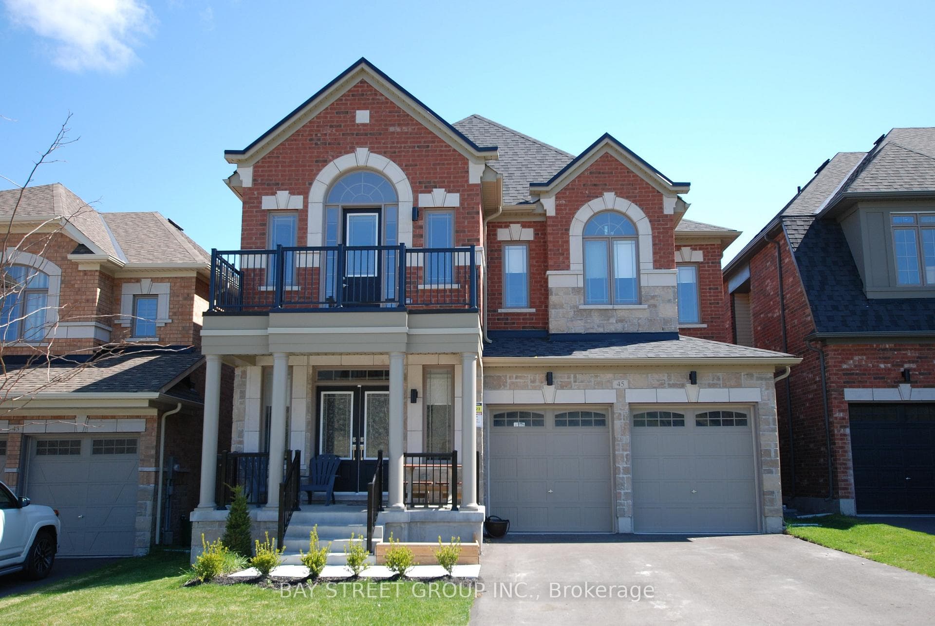 45 Frank Kelly Drive photo 1