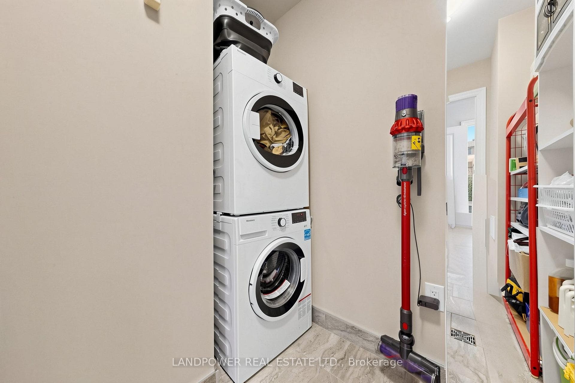 440 William Graham Drive Unit 503 photo 18