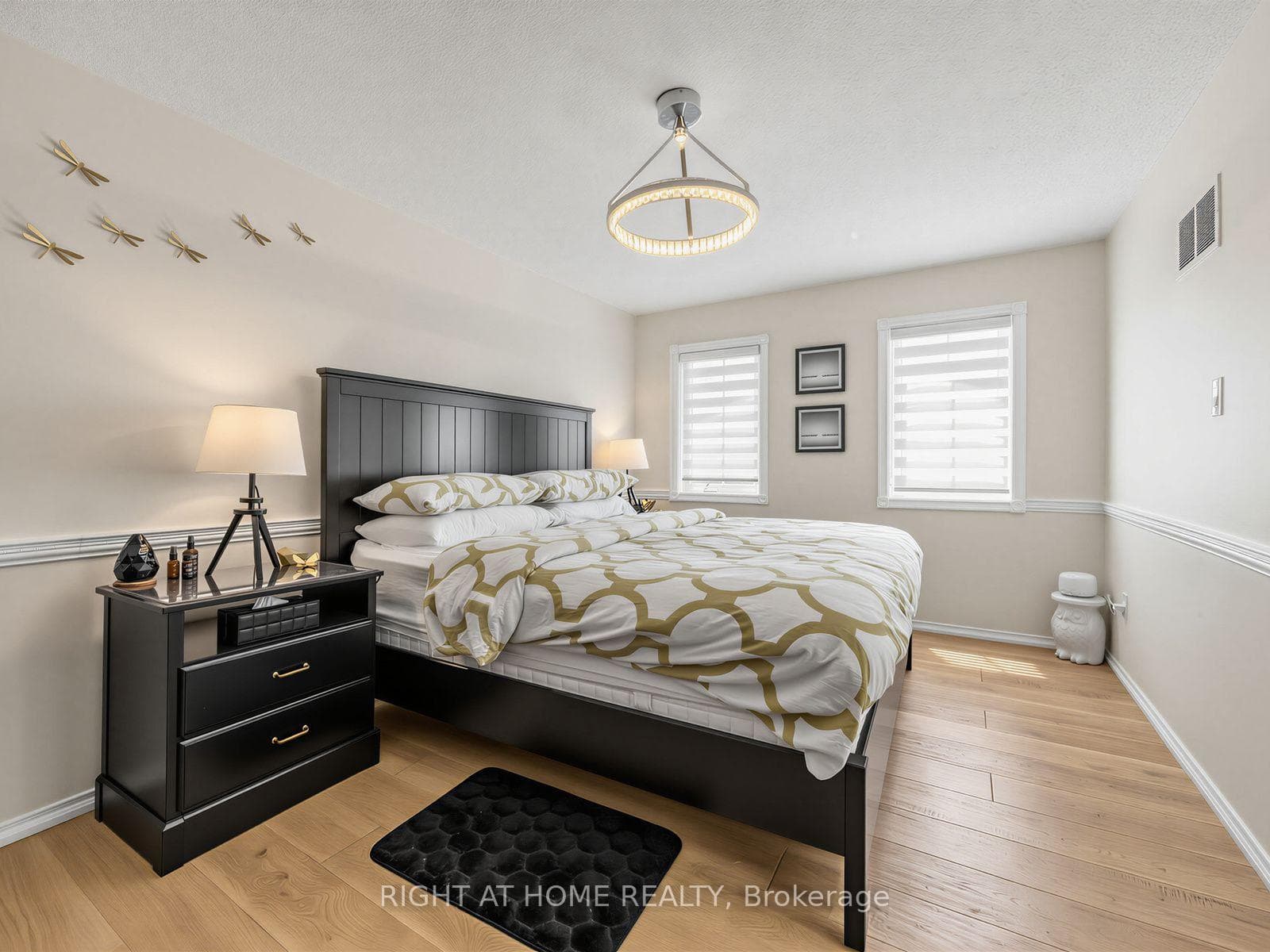 4236 Credit Pointe Drive photo 11