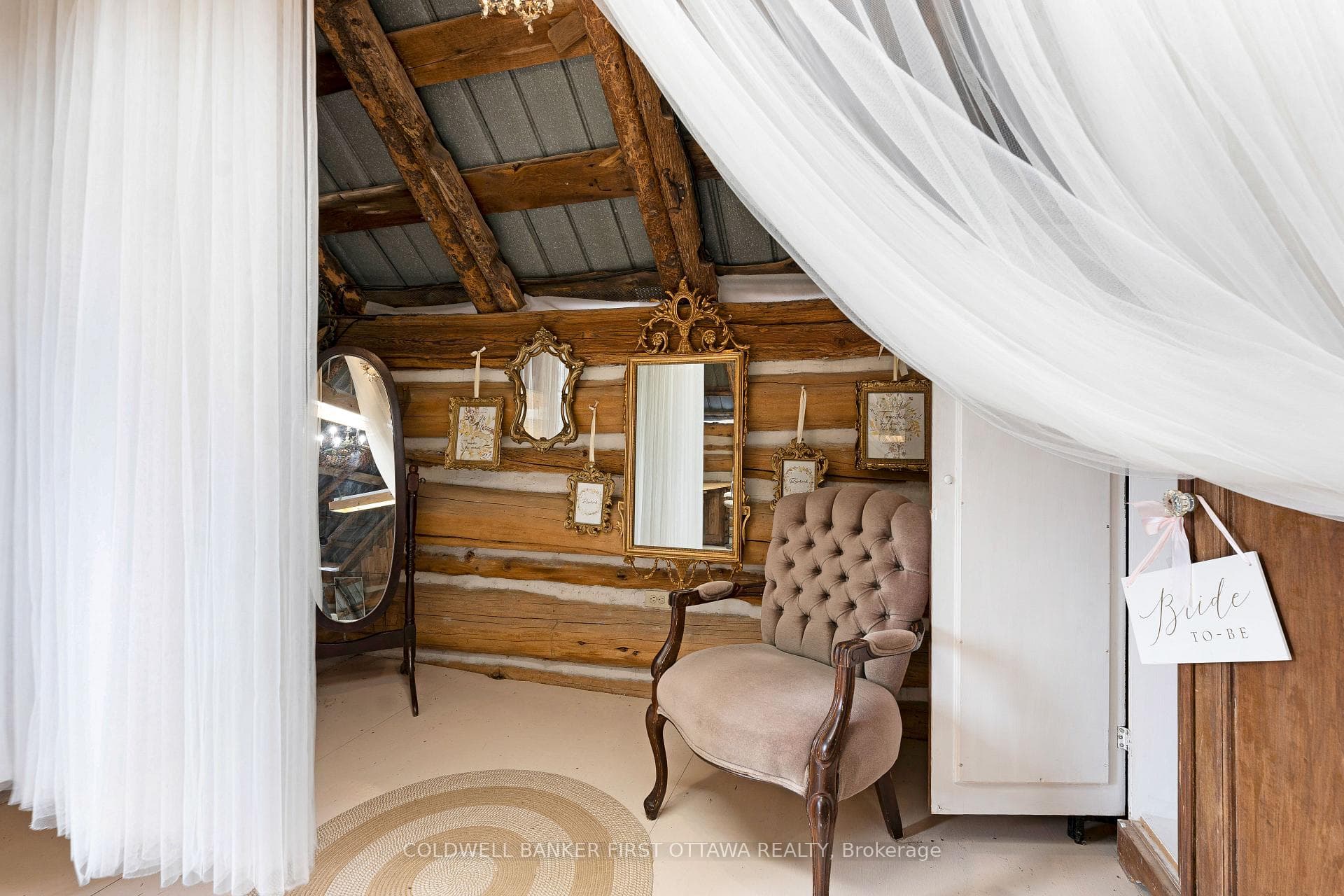 Bridal party prep space above Bergamot Barn