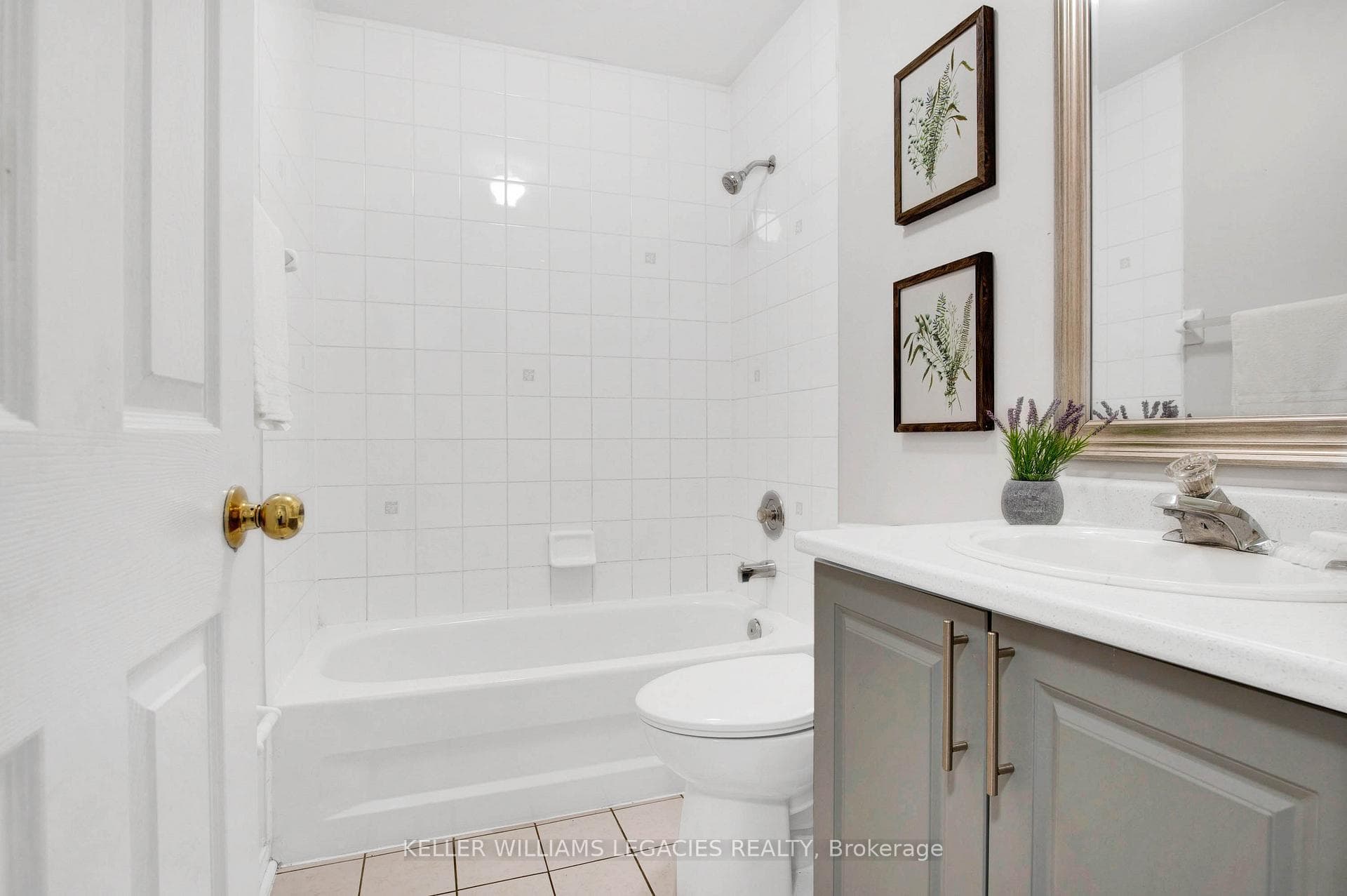 22 Southwell Place photo 25