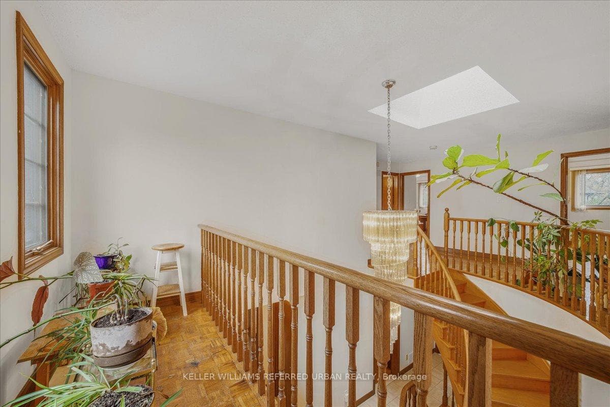 219 Ellerslie Avenue photo 22