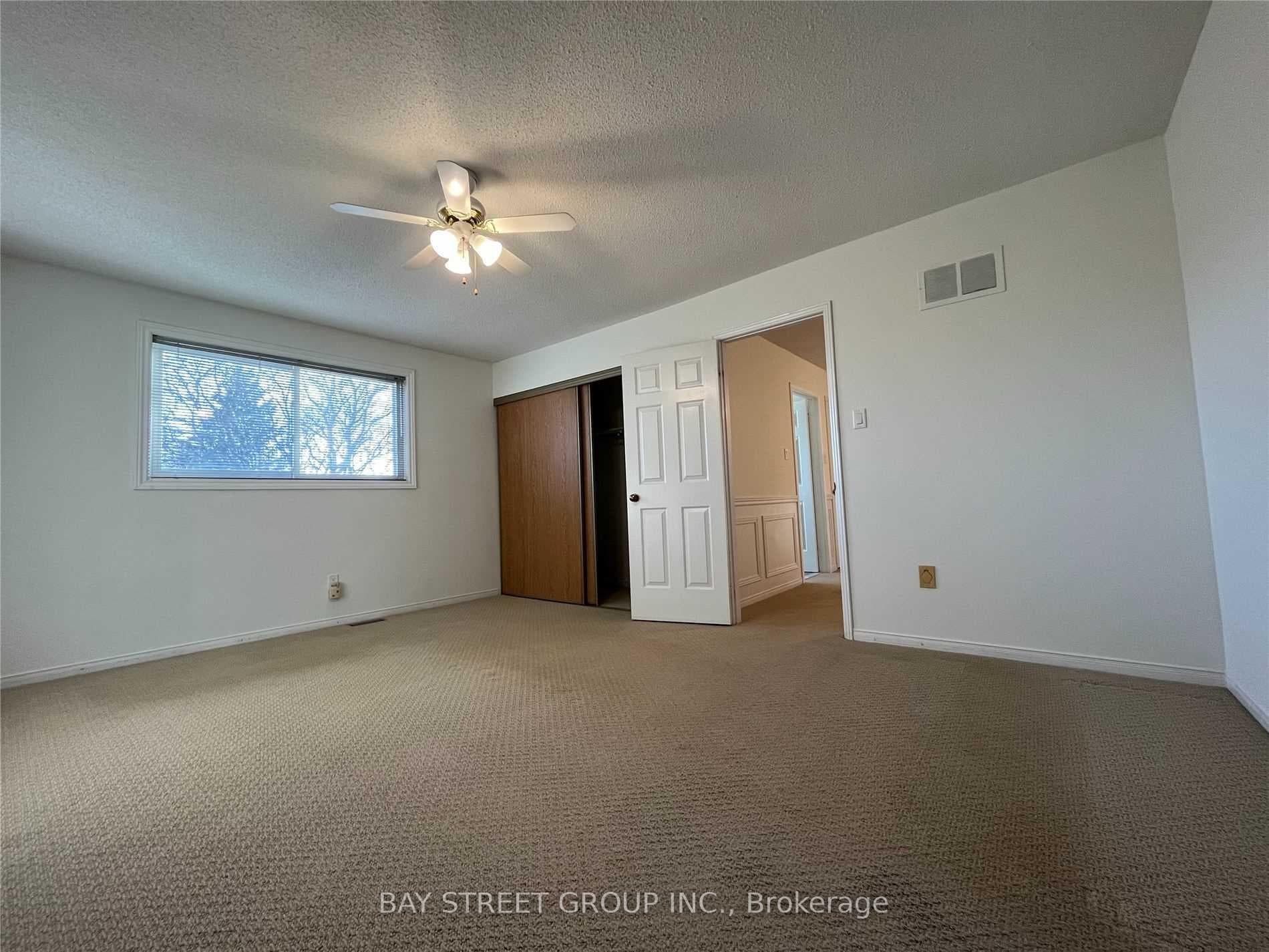 342 Carrier Lane photo 13