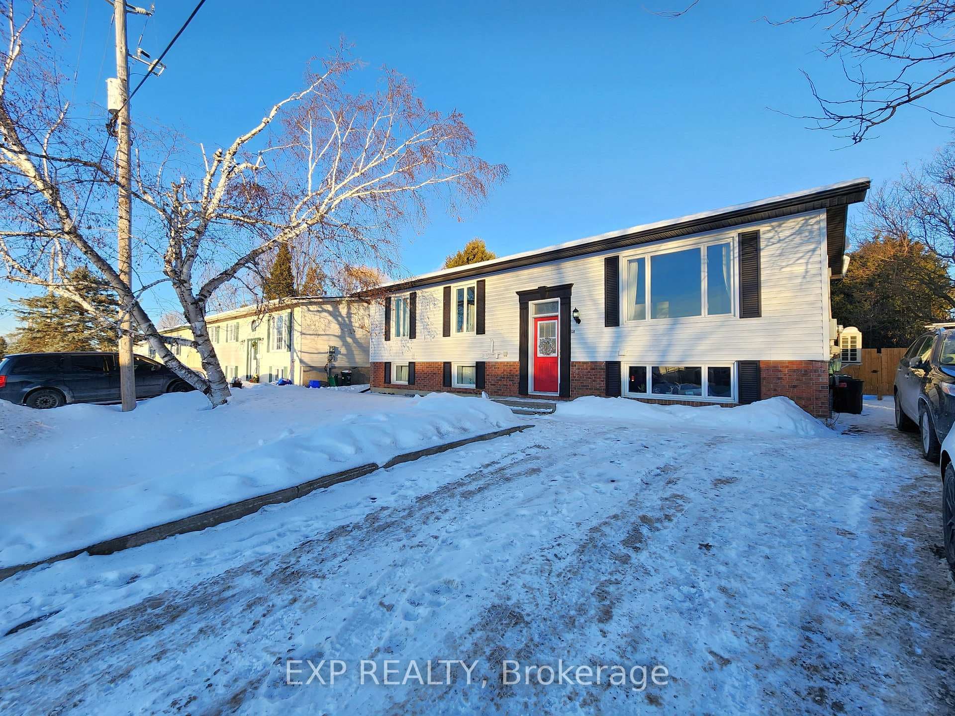 50 Fringewood Drive Unit 2 photo 18