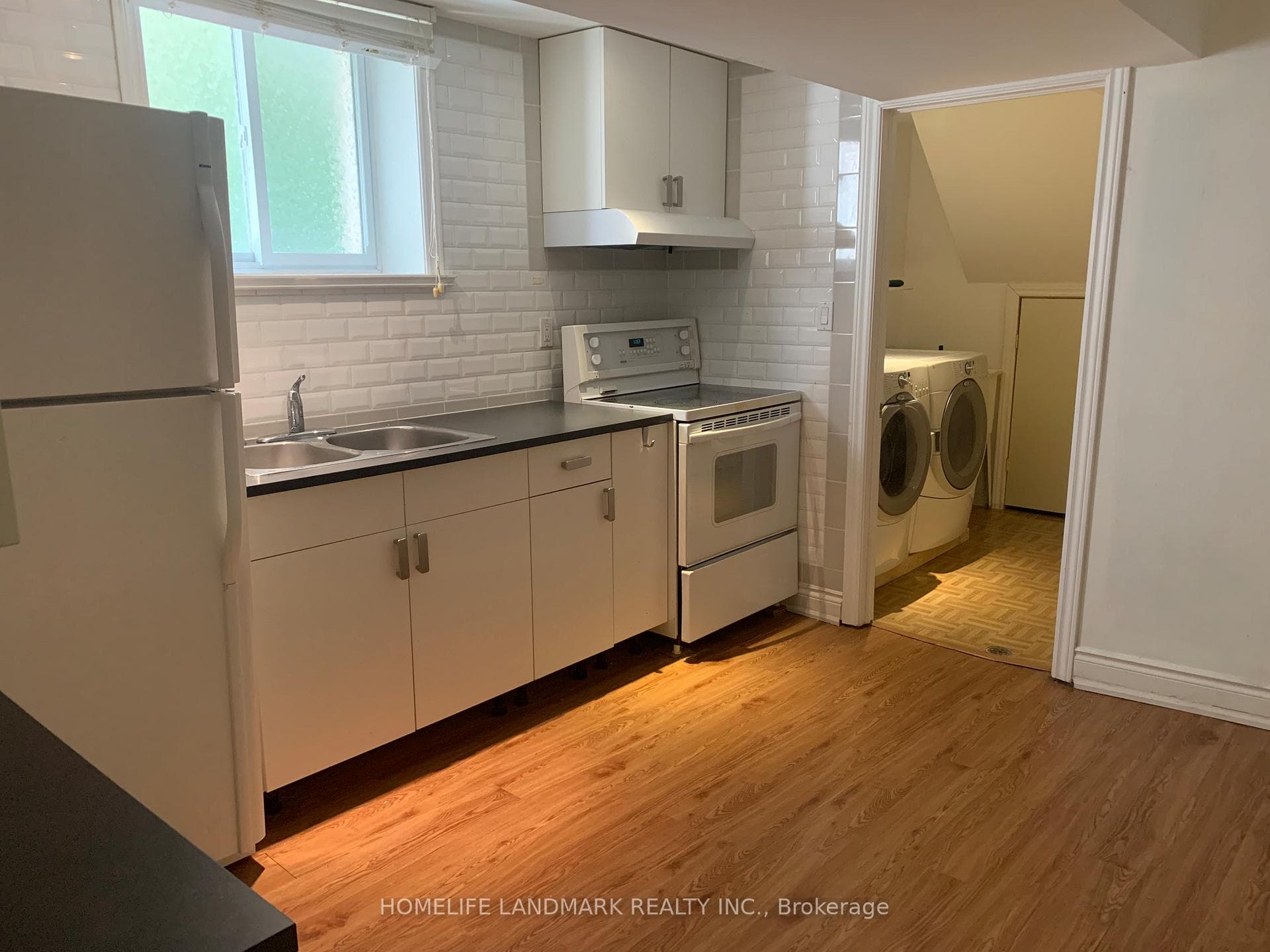 1125 Shadeland Drive Unit Bsmt photo 4