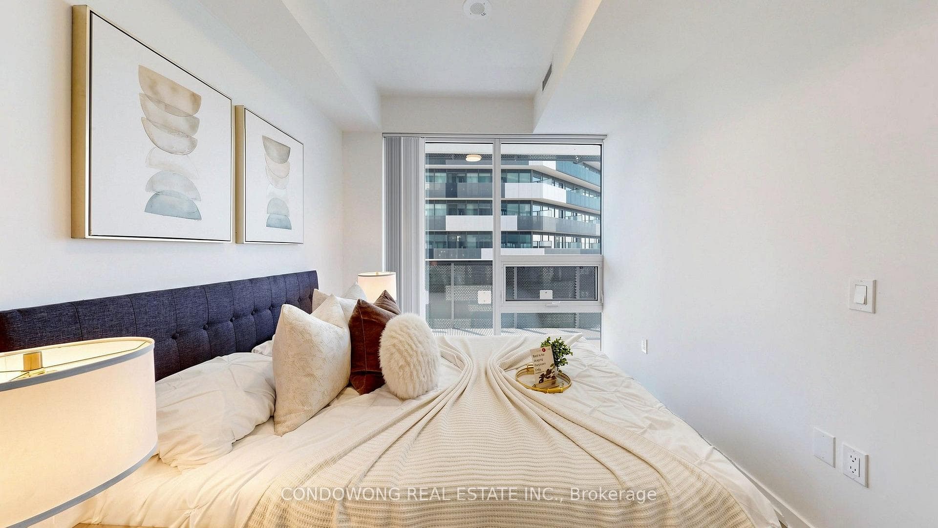 138 Downes Street Unit 6212 photo 15