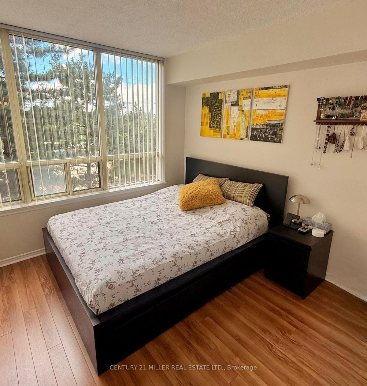 7 Bishop Avenue Unit 408 photo 13
