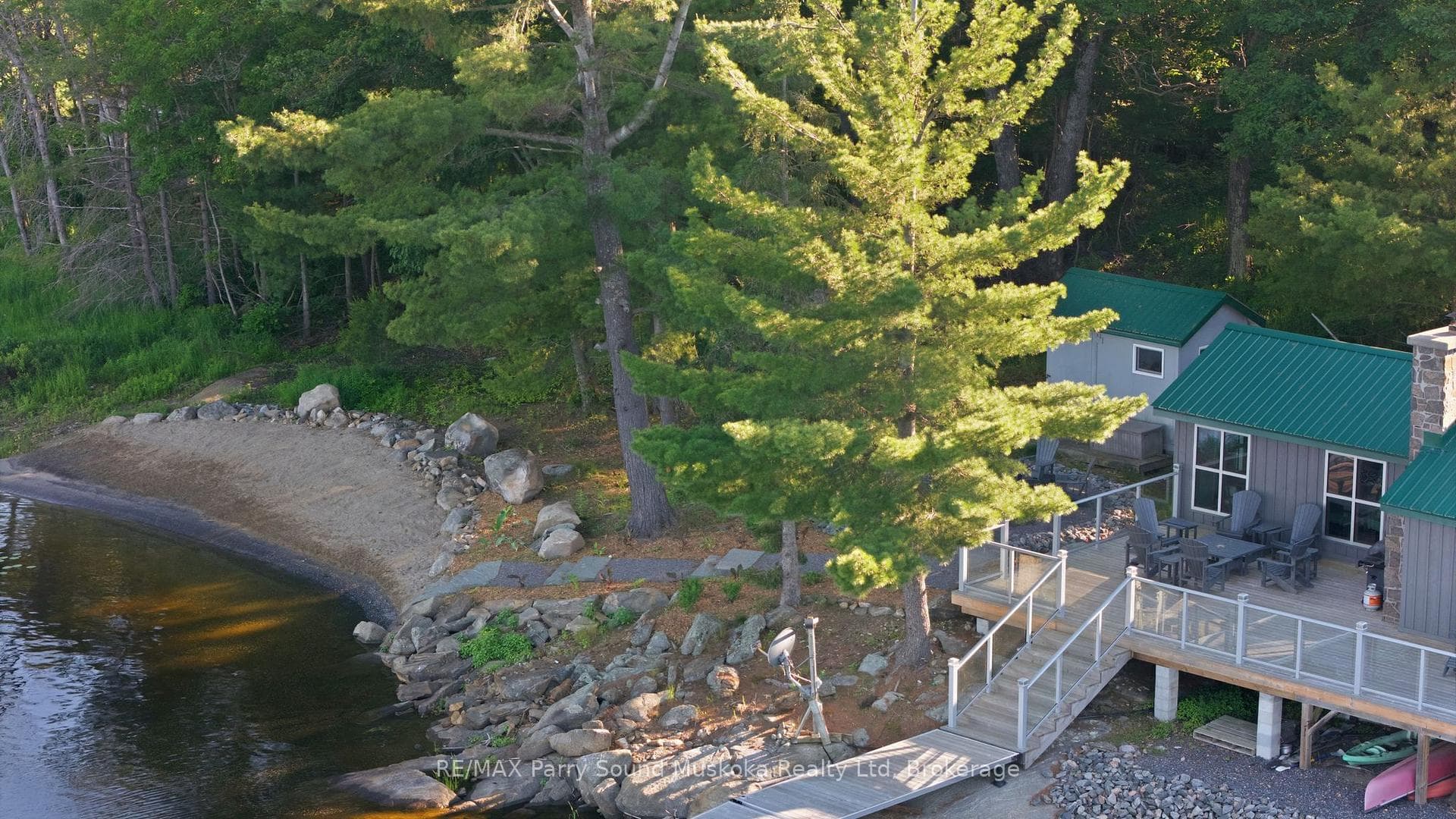 1 A15 Island photo 31