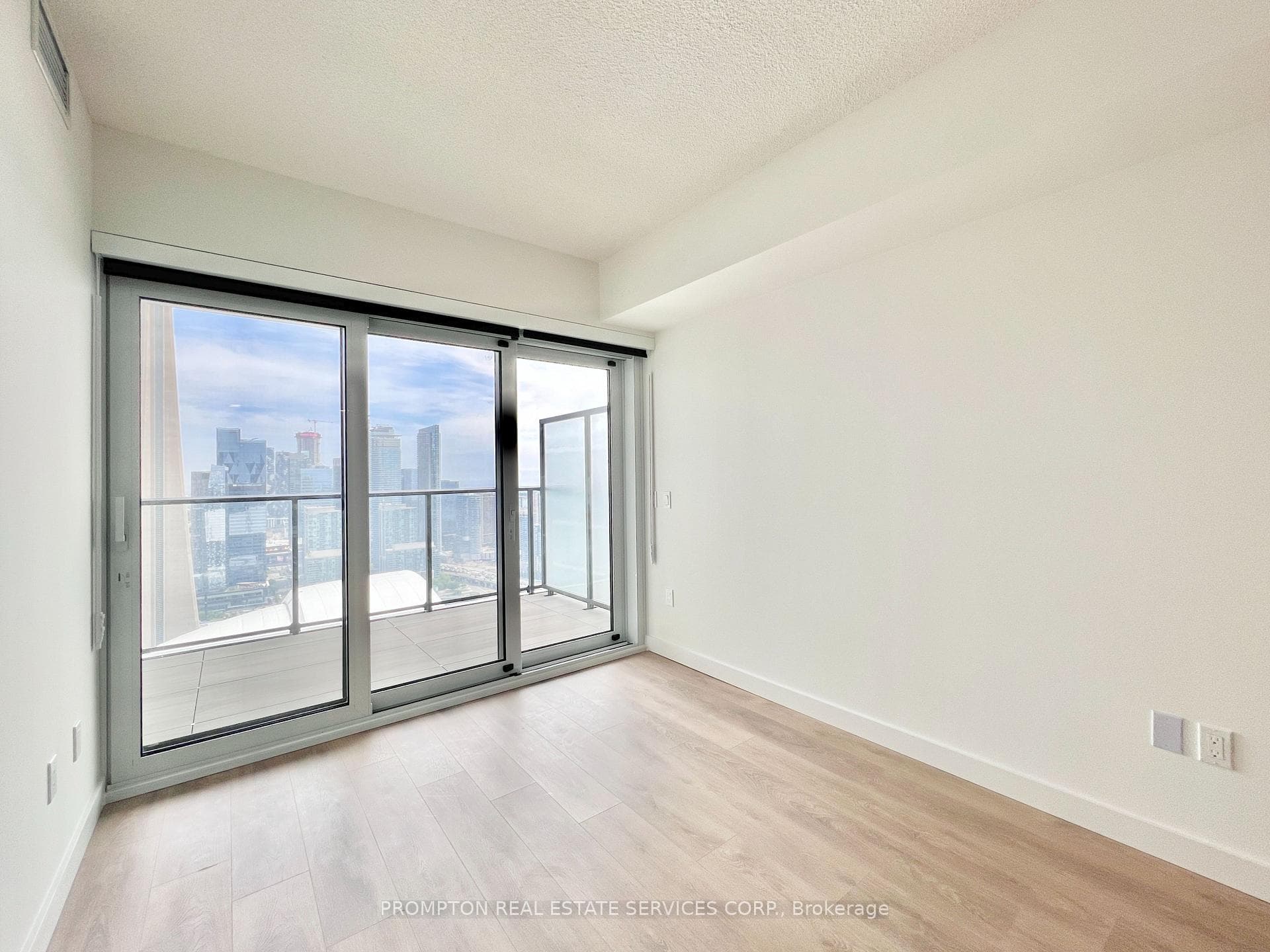 3 Concord Cityplace Way Unit 5008 photo 11