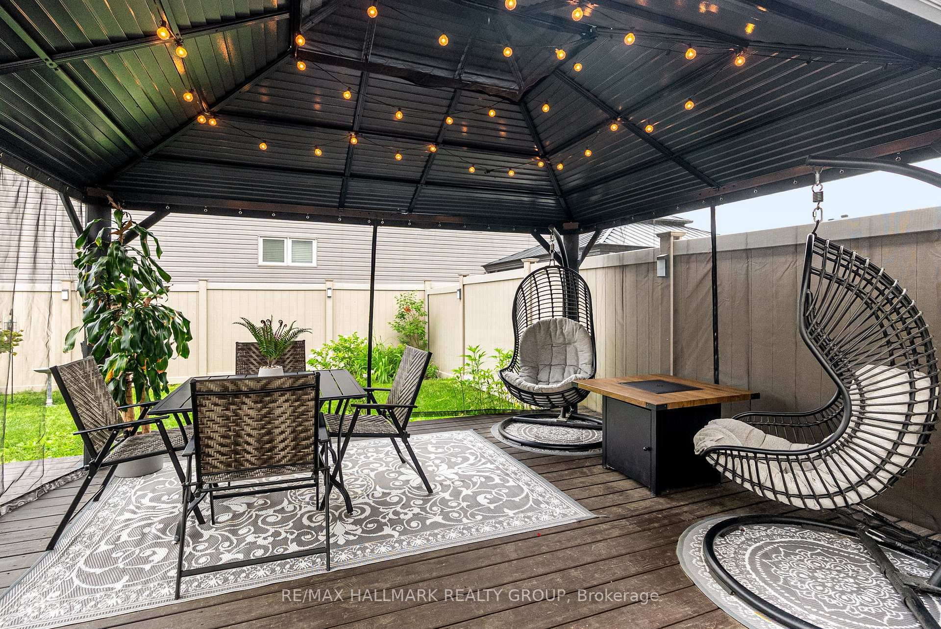 706 Magnolia Street photo 32