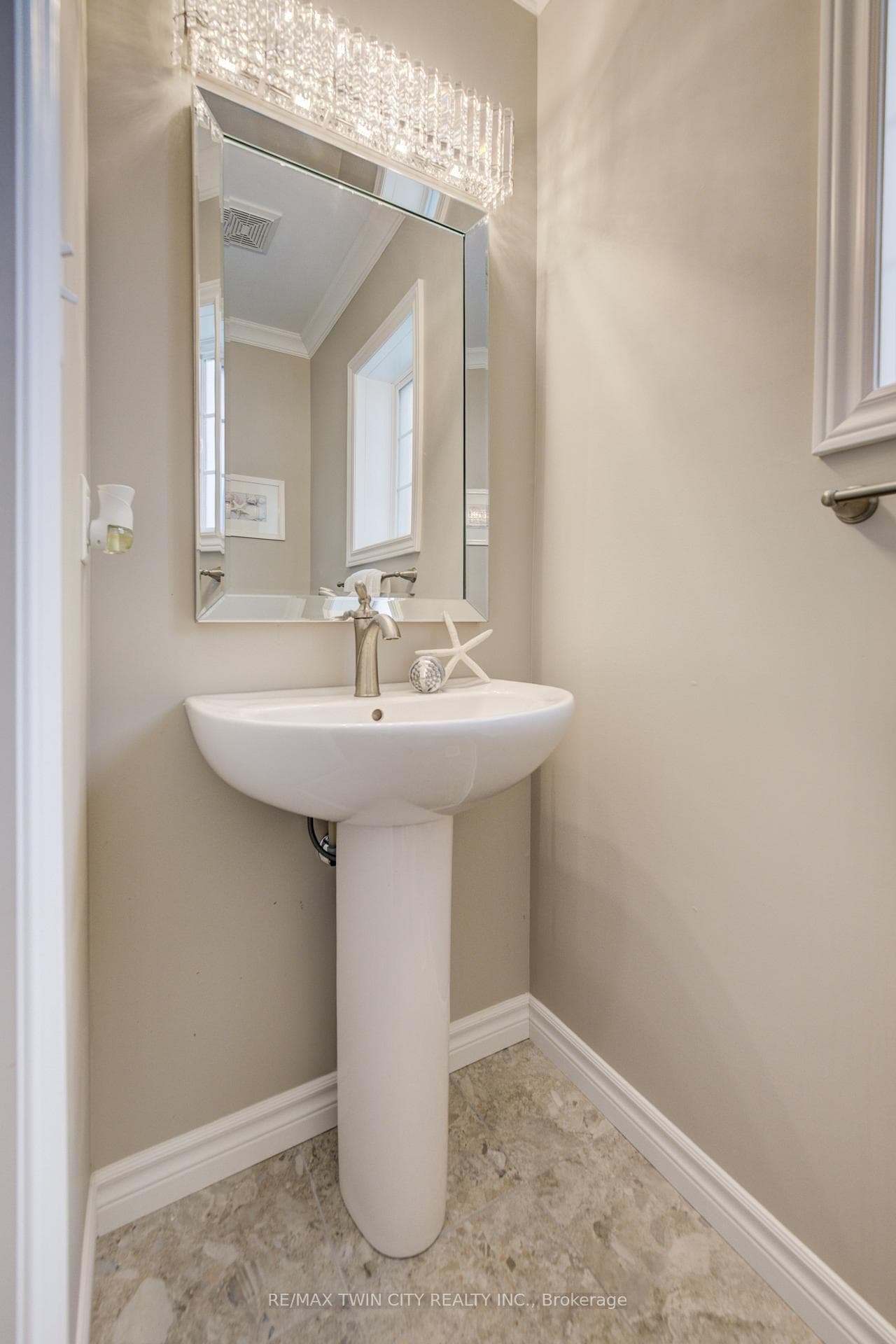 main floor 2 piece powder room