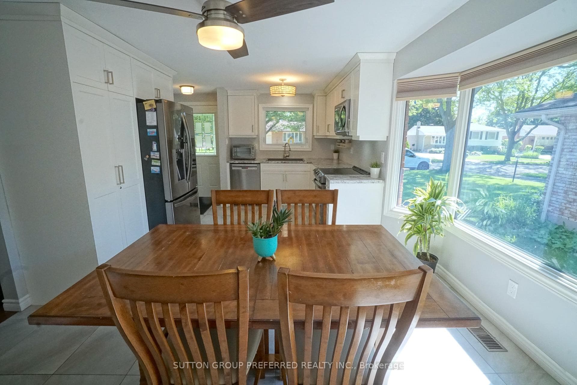 19 St Lawrence Boulevard photo 14