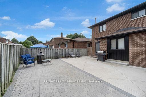 47 Tanager Square photo 40