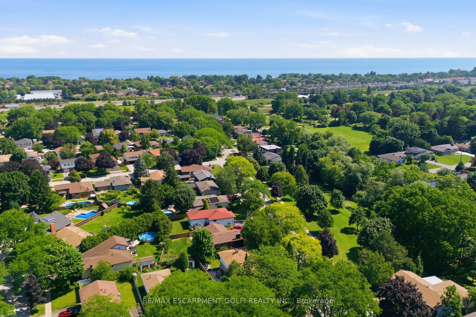 33 Debora Drive photo 40
