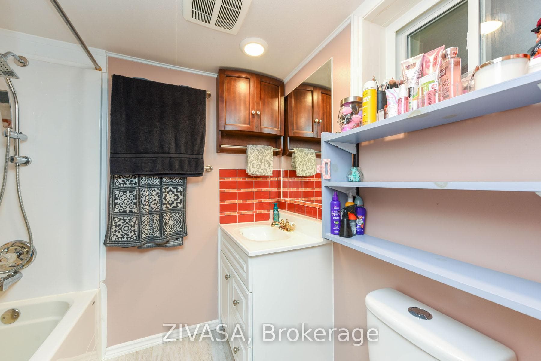 124 Rutherford Road photo 28