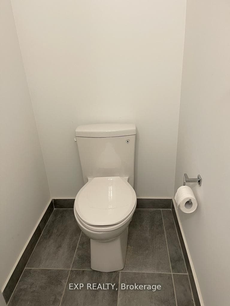 2485 Taunton Road Unit 432 photo 8
