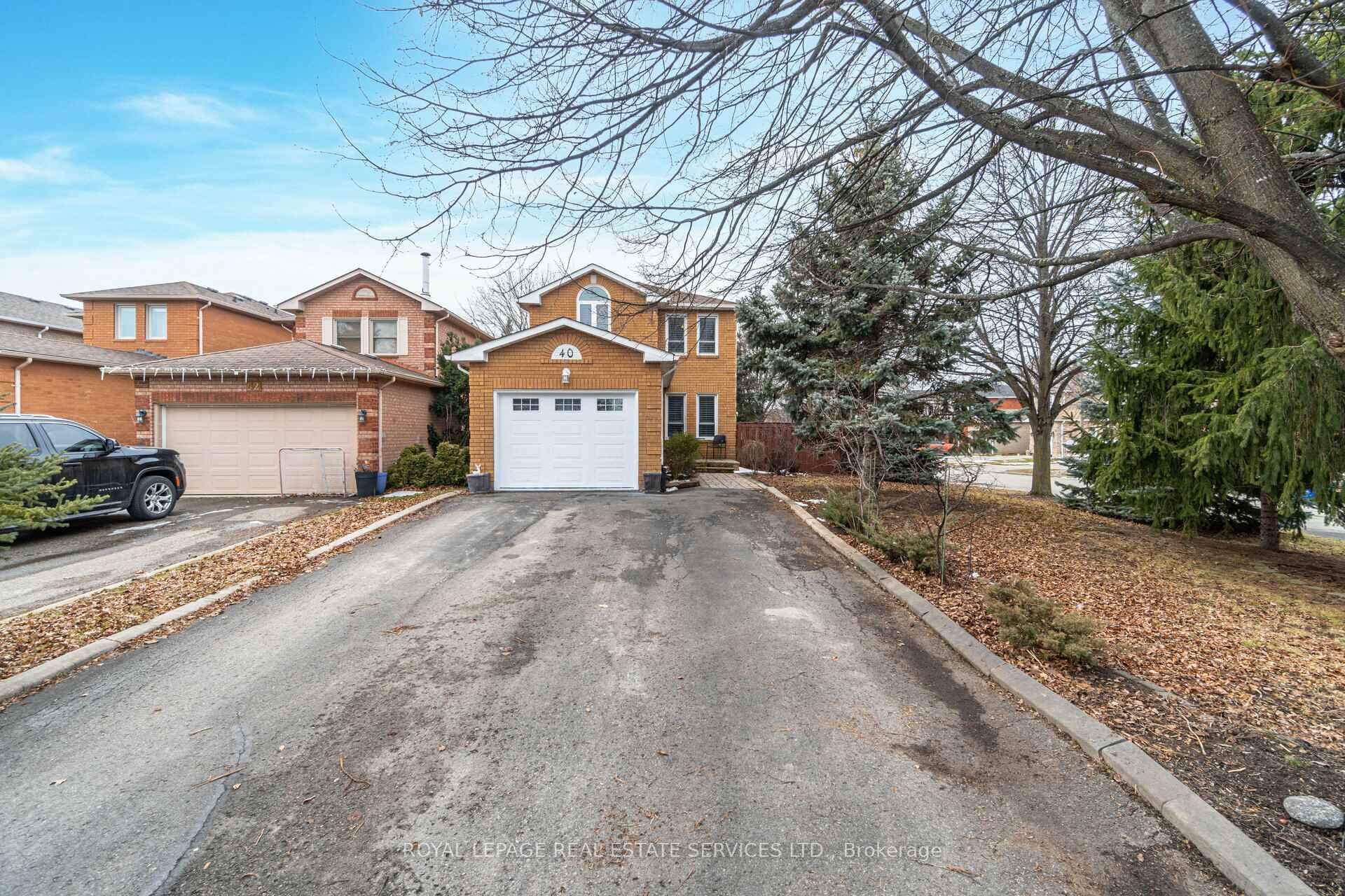 40 Smith Drive photo 2