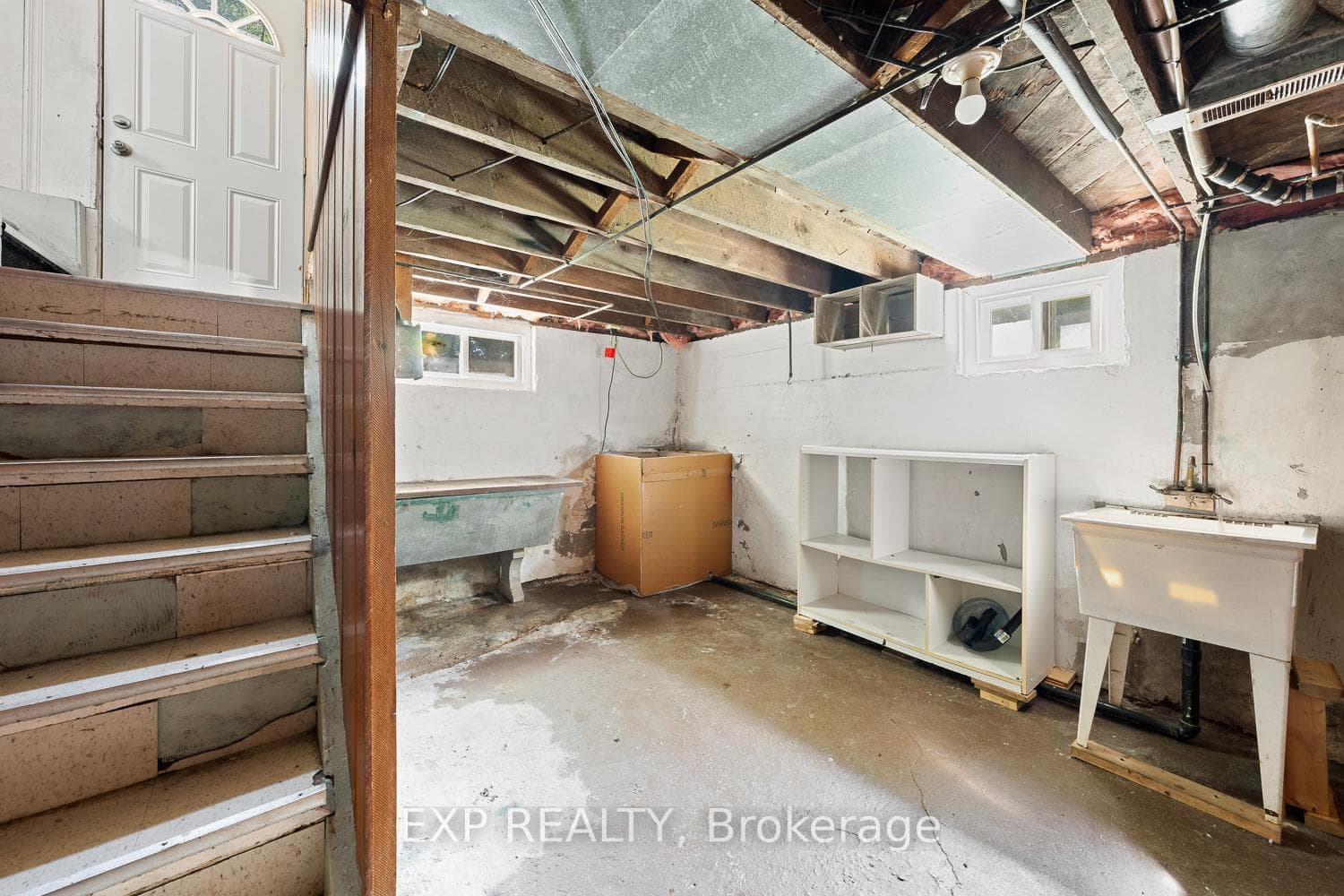 2030 Ritson Road photo 23