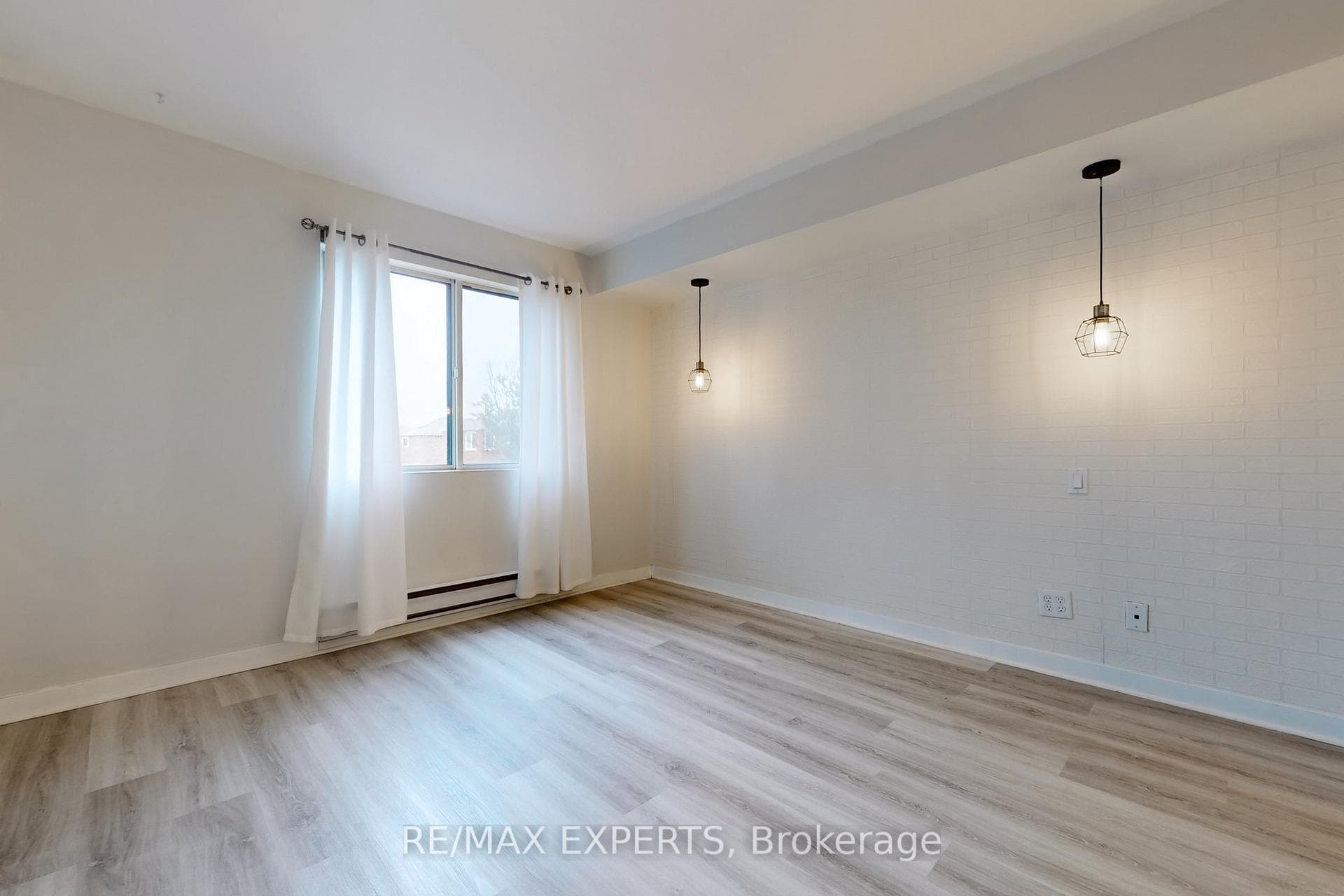 65 Trailwood Drive Unit 322 photo 13