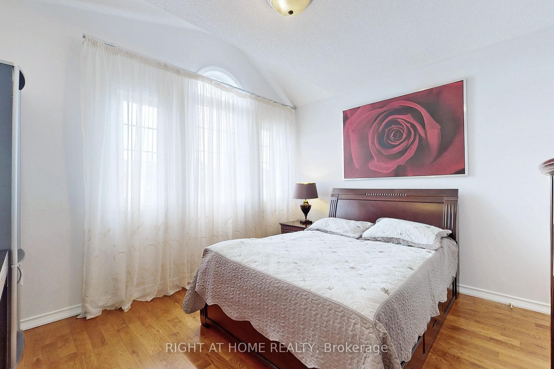 152 Dolce Crescent photo 22