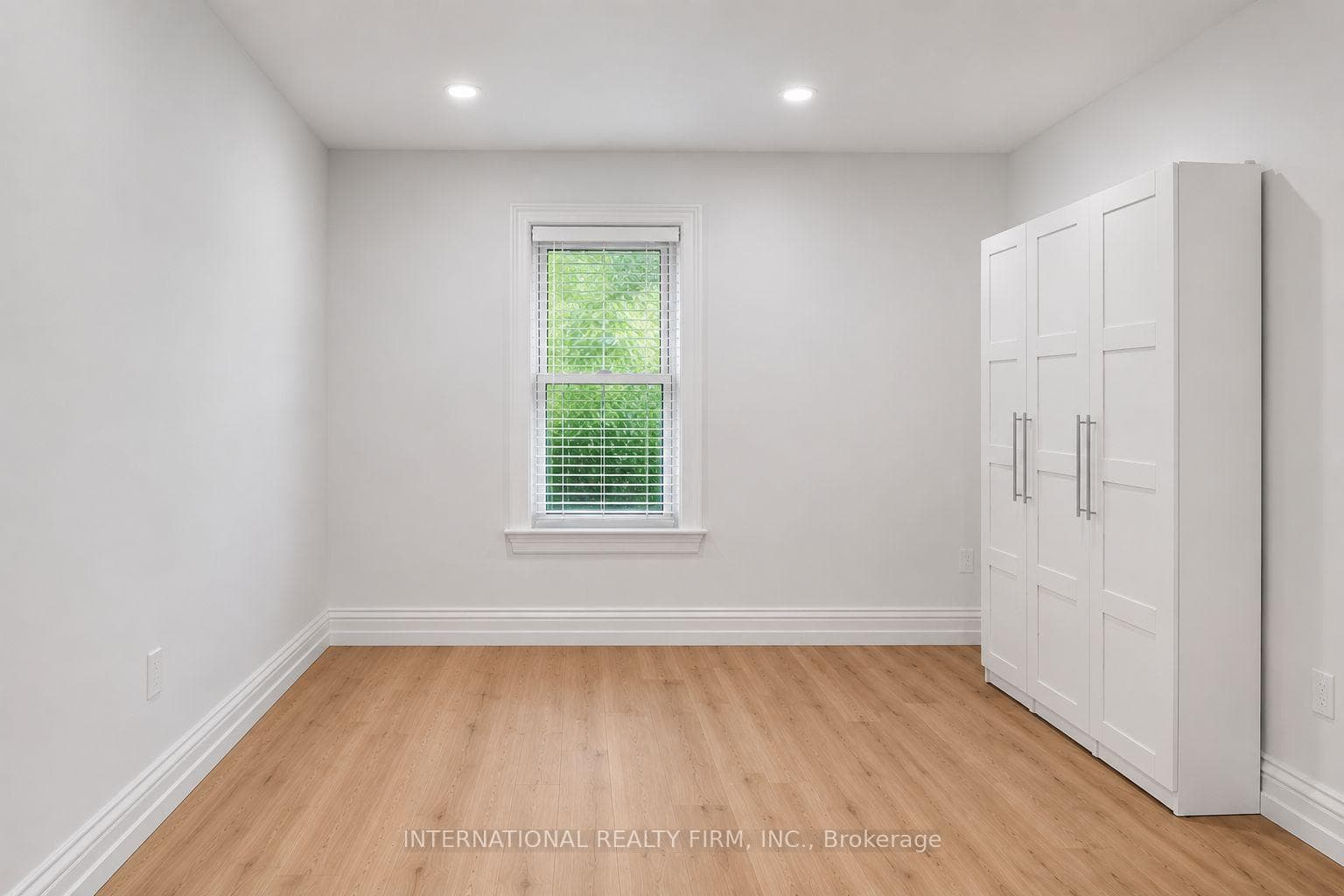 793 Dufferin Street Unit Upper photo 8