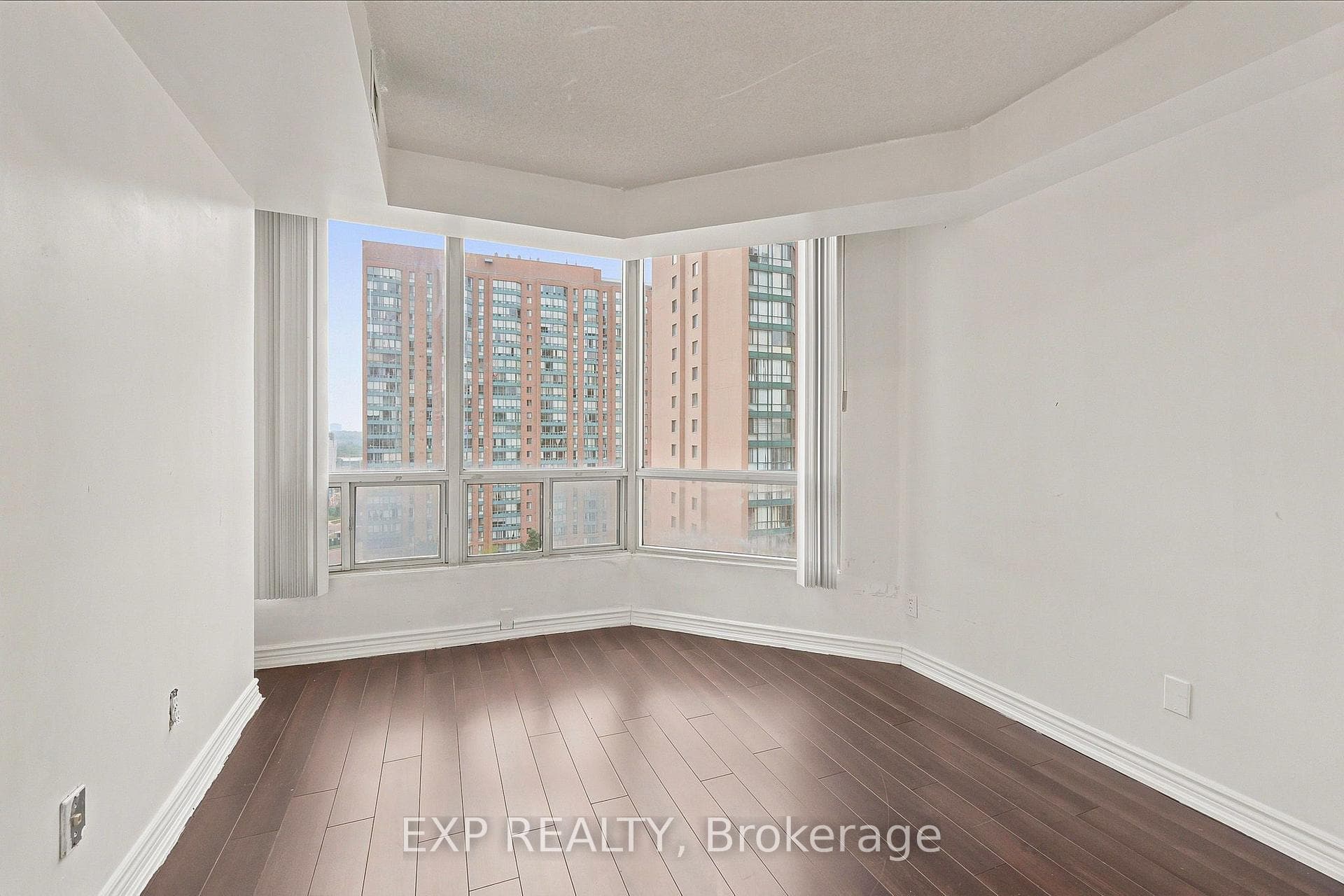 155 Hillcrest Avenue Unit 1114 photo 20