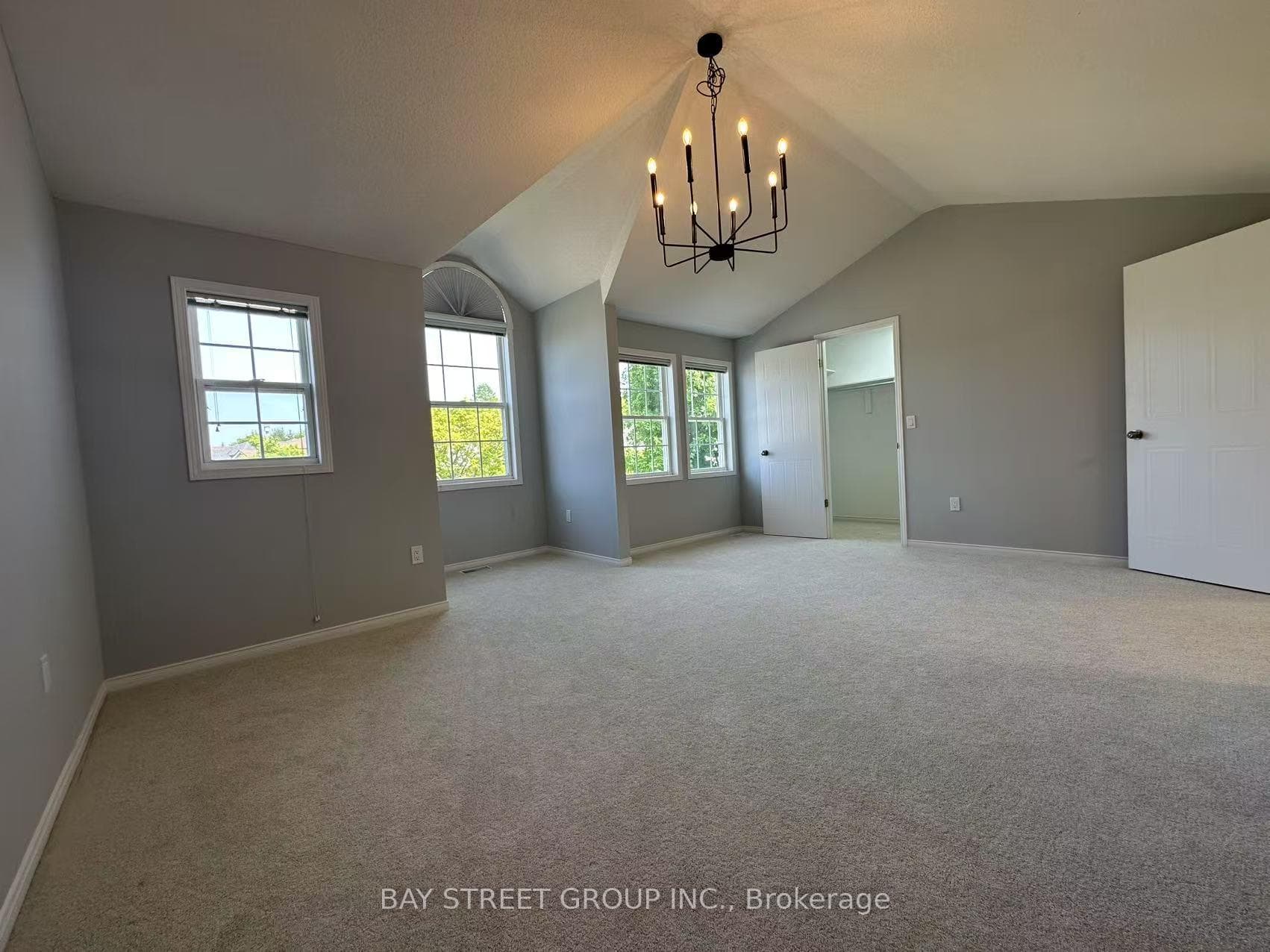 19 Silversmith Court photo 27