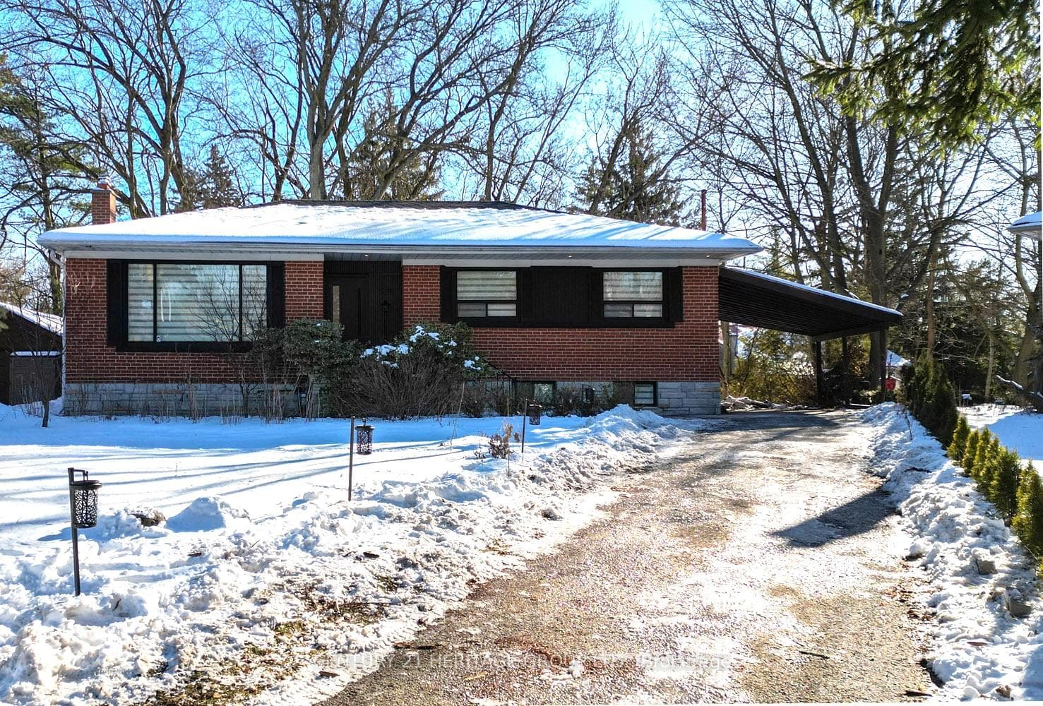 180 Romac Court photo 1