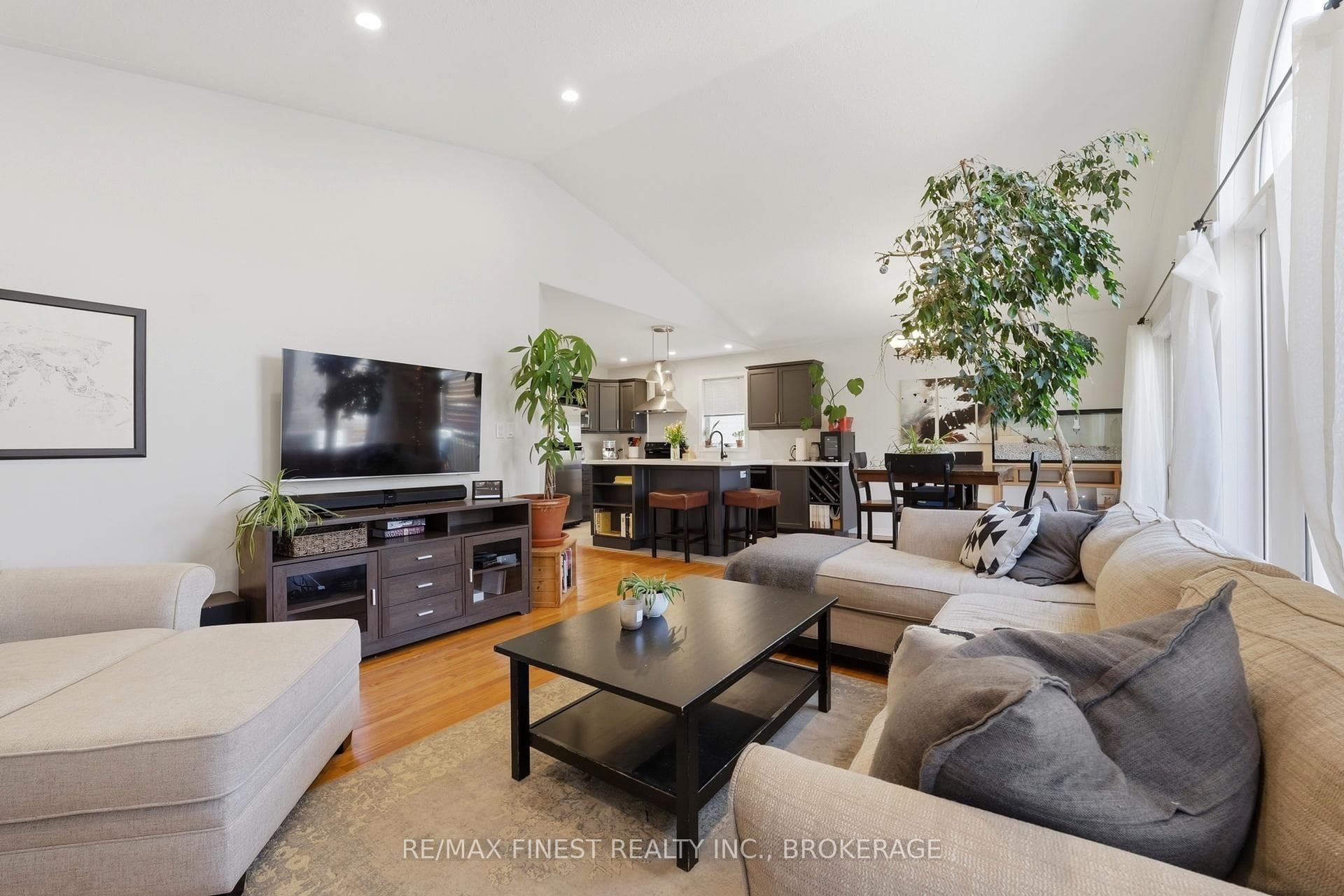 86 Dalgleish Avenue photo 16