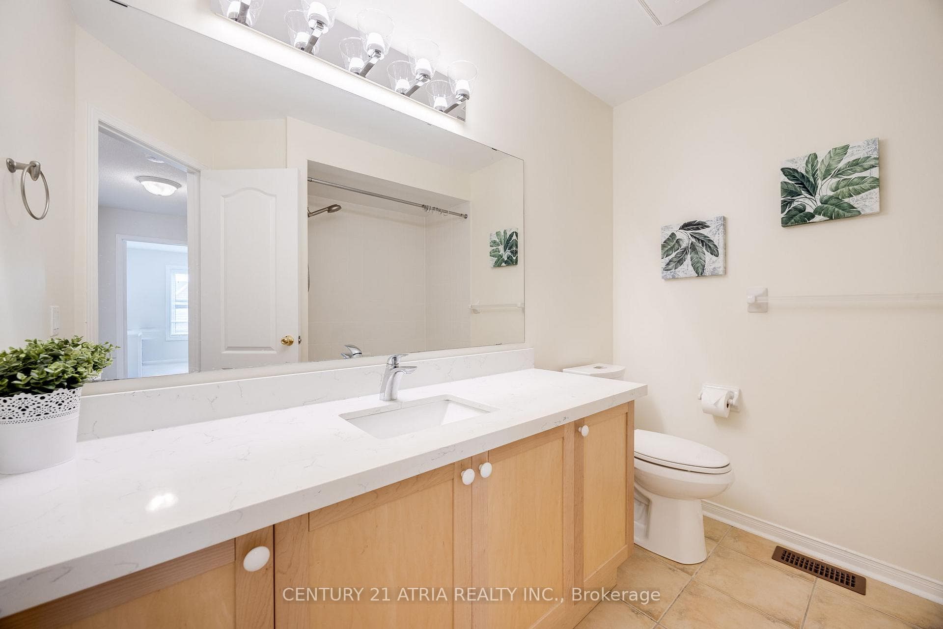 64 Bilbrough Street photo 21