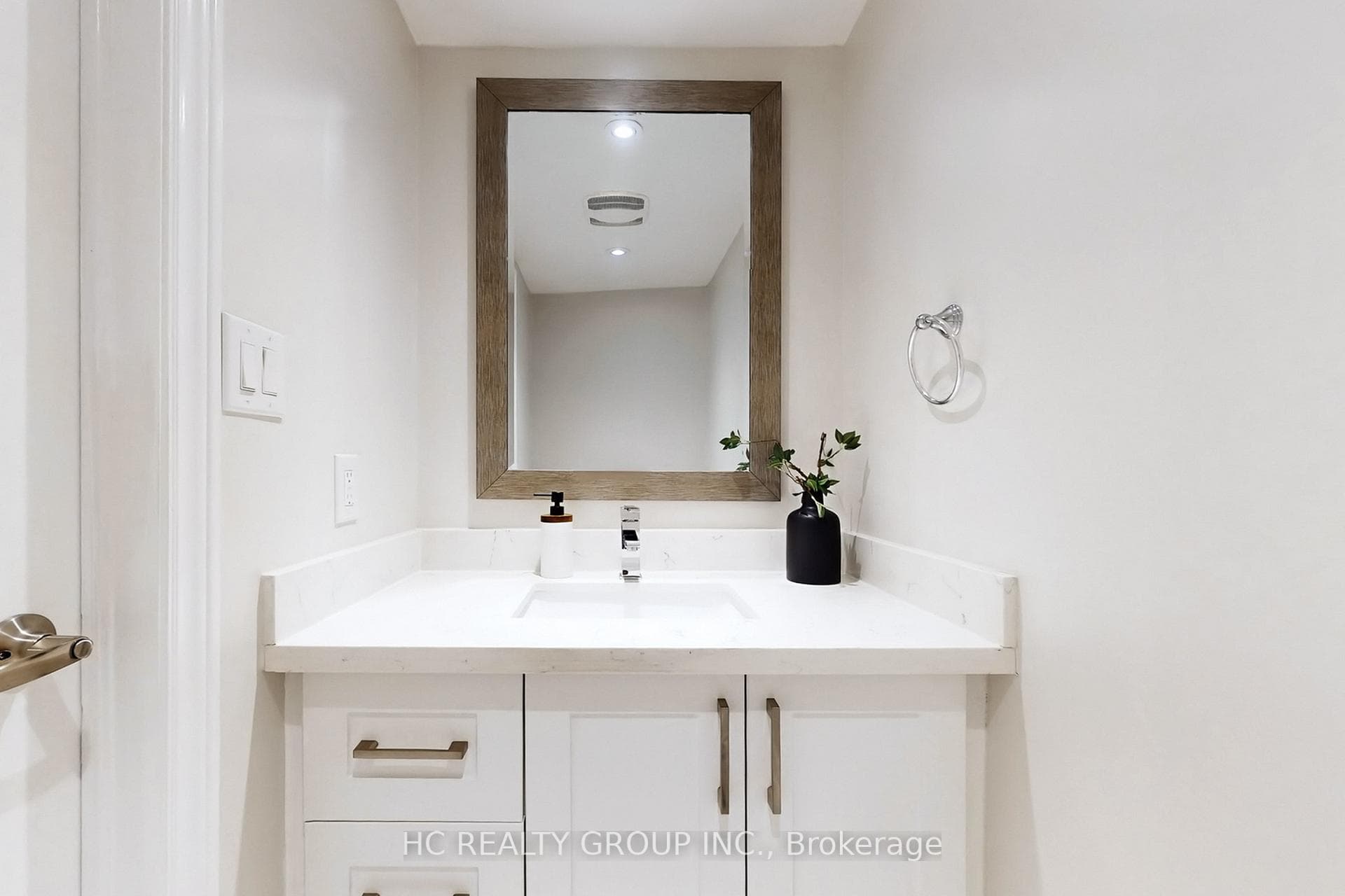 45 Cardwell Avenue photo 23