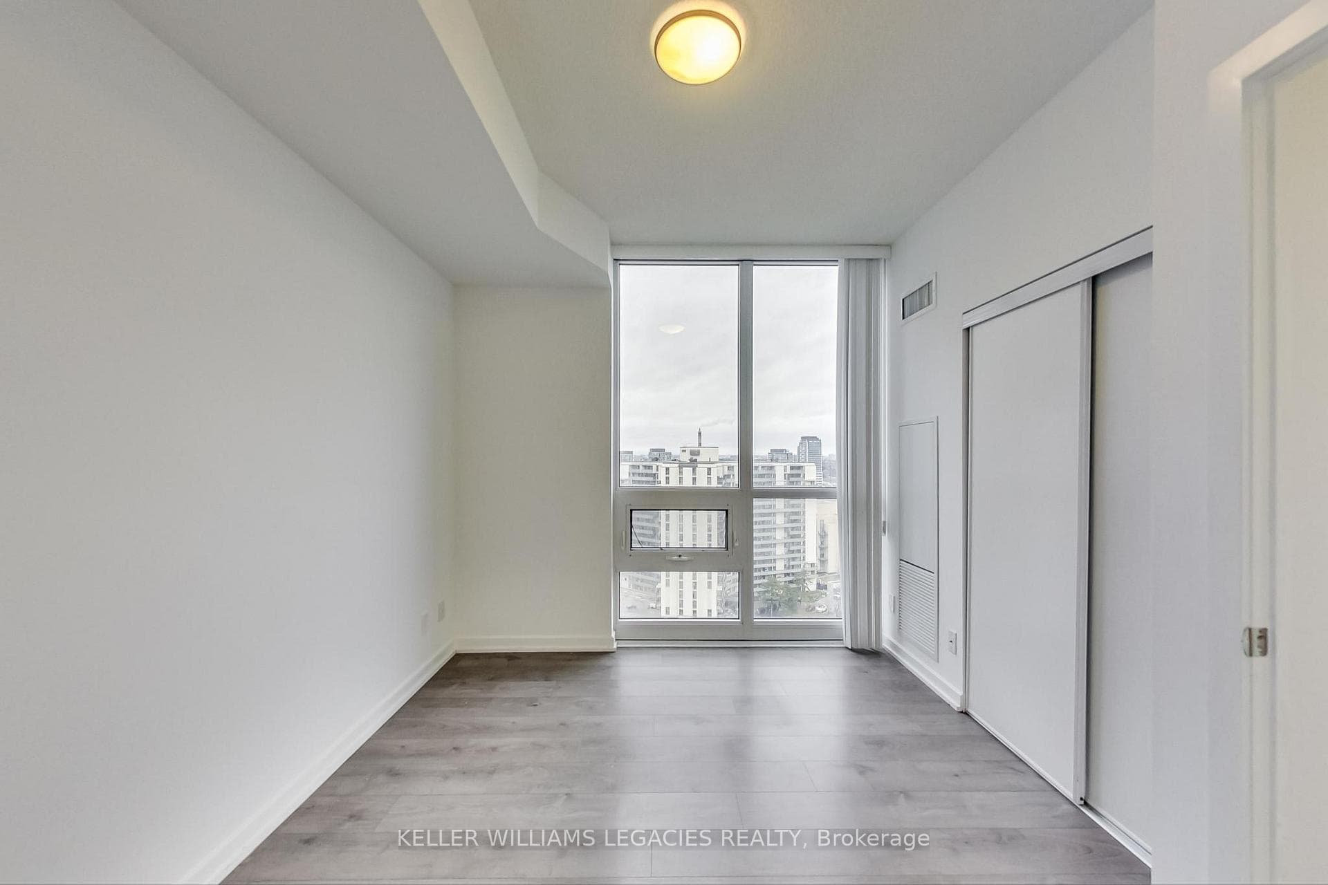 56 Forest Manor Road Unit 1710 photo 19