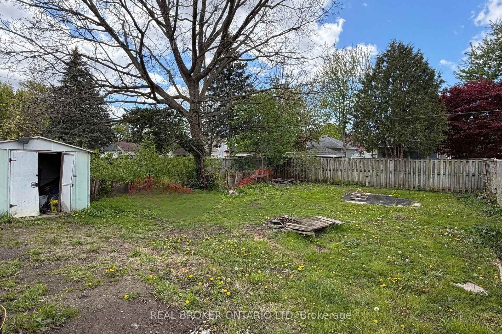 101 Adelaide Street photo 7