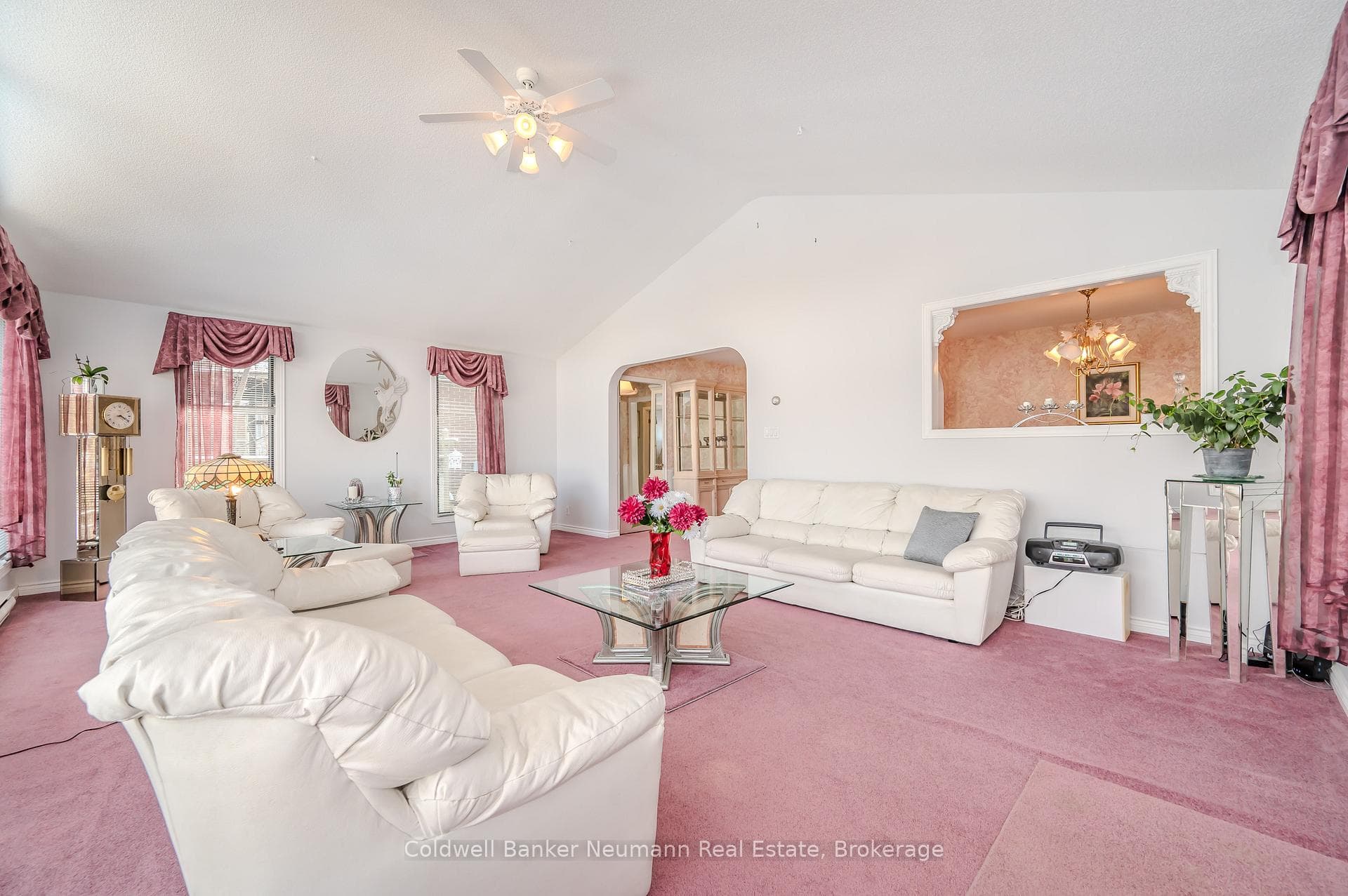 104 Dumbarton Street photo 14