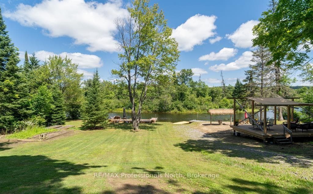 899 KATRINE Road photo 35