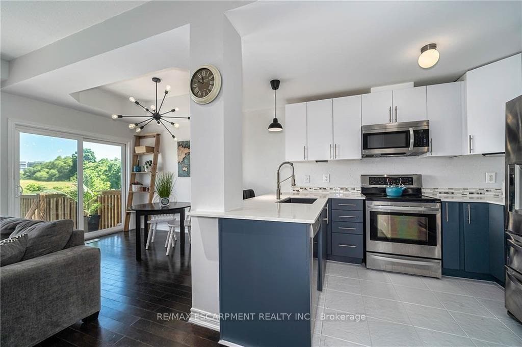 26 Madonna Drive photo 6