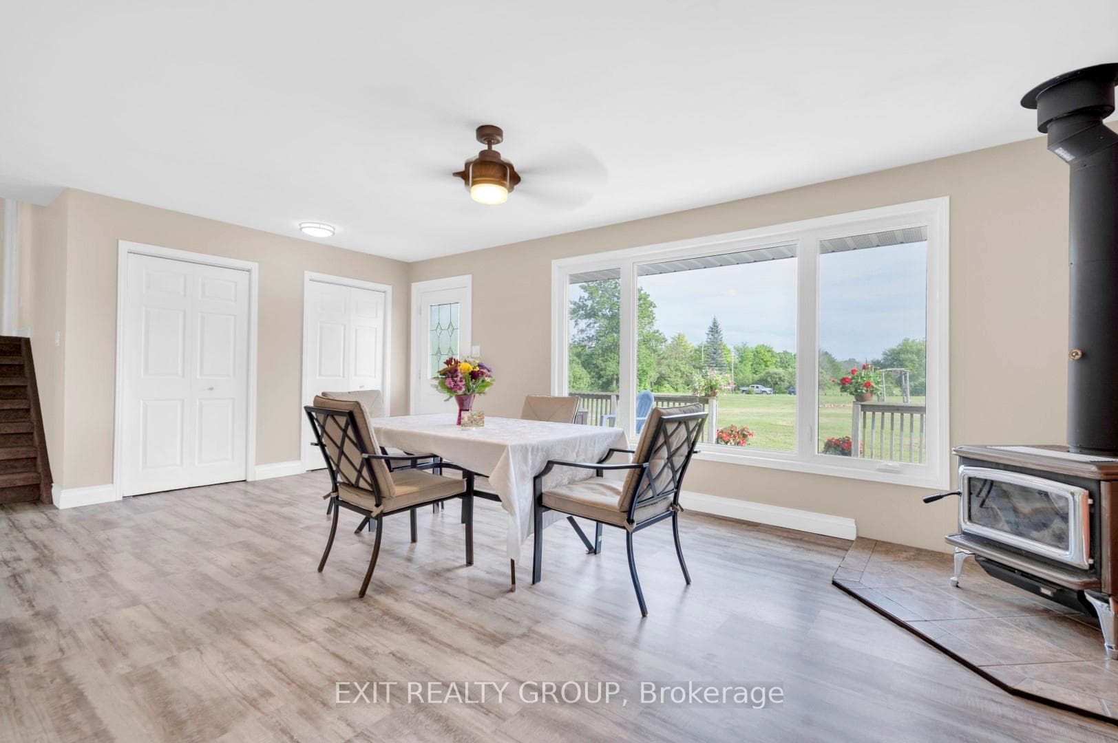 2579 Harmony Road photo 7
