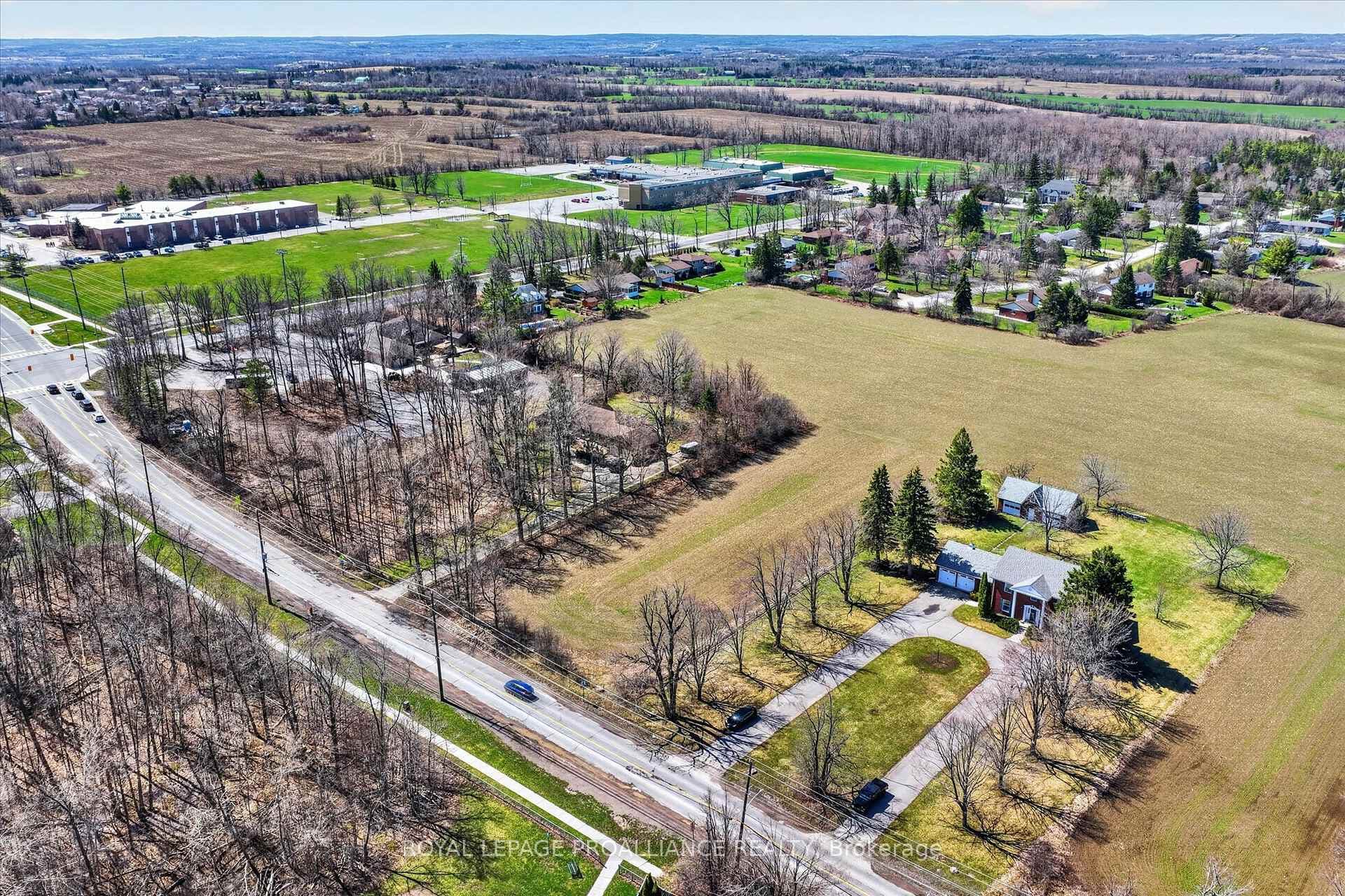 1281 Brealey Drive photo 8