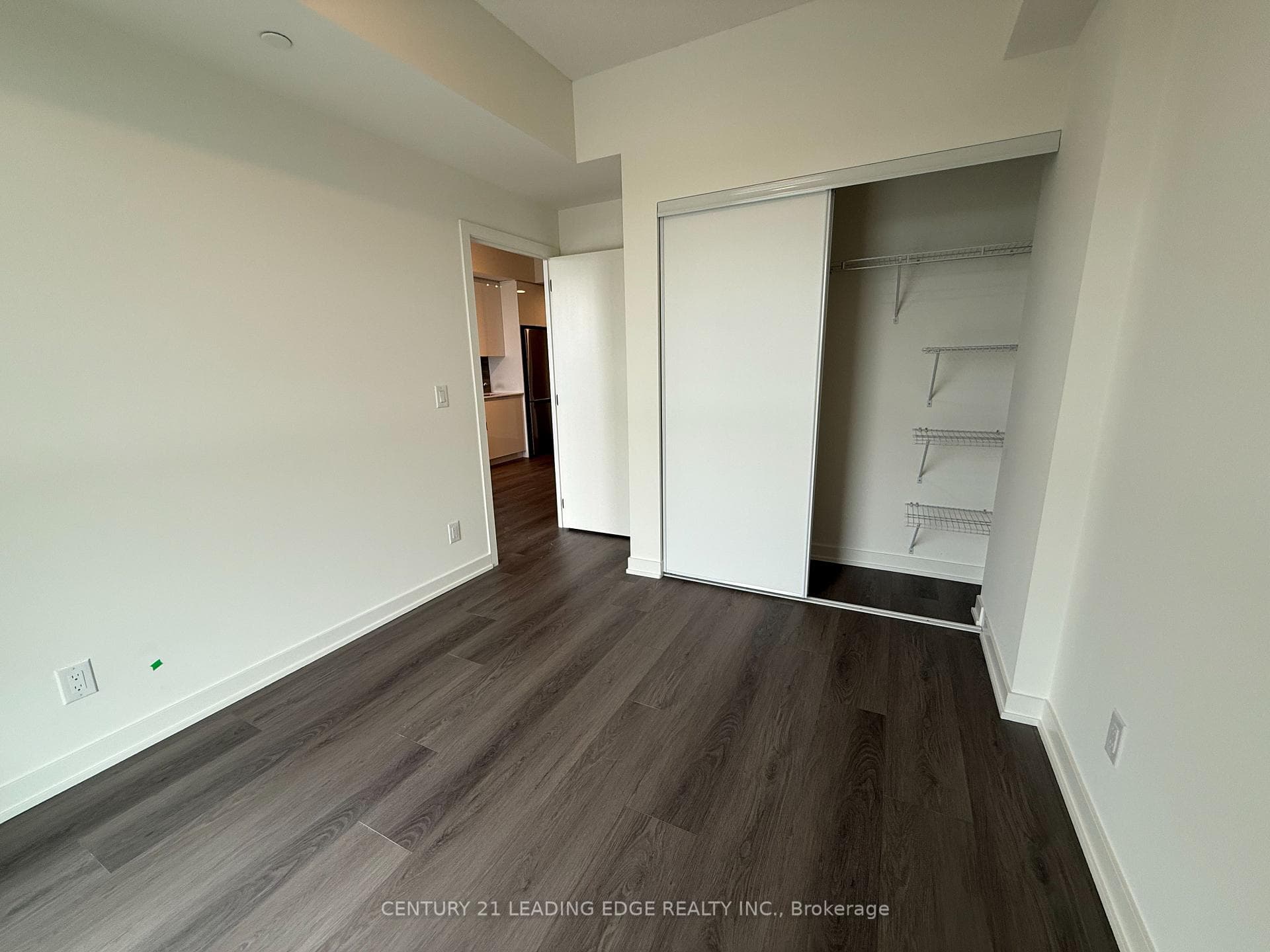 33 Erie Avenue Unit 712 photo 3