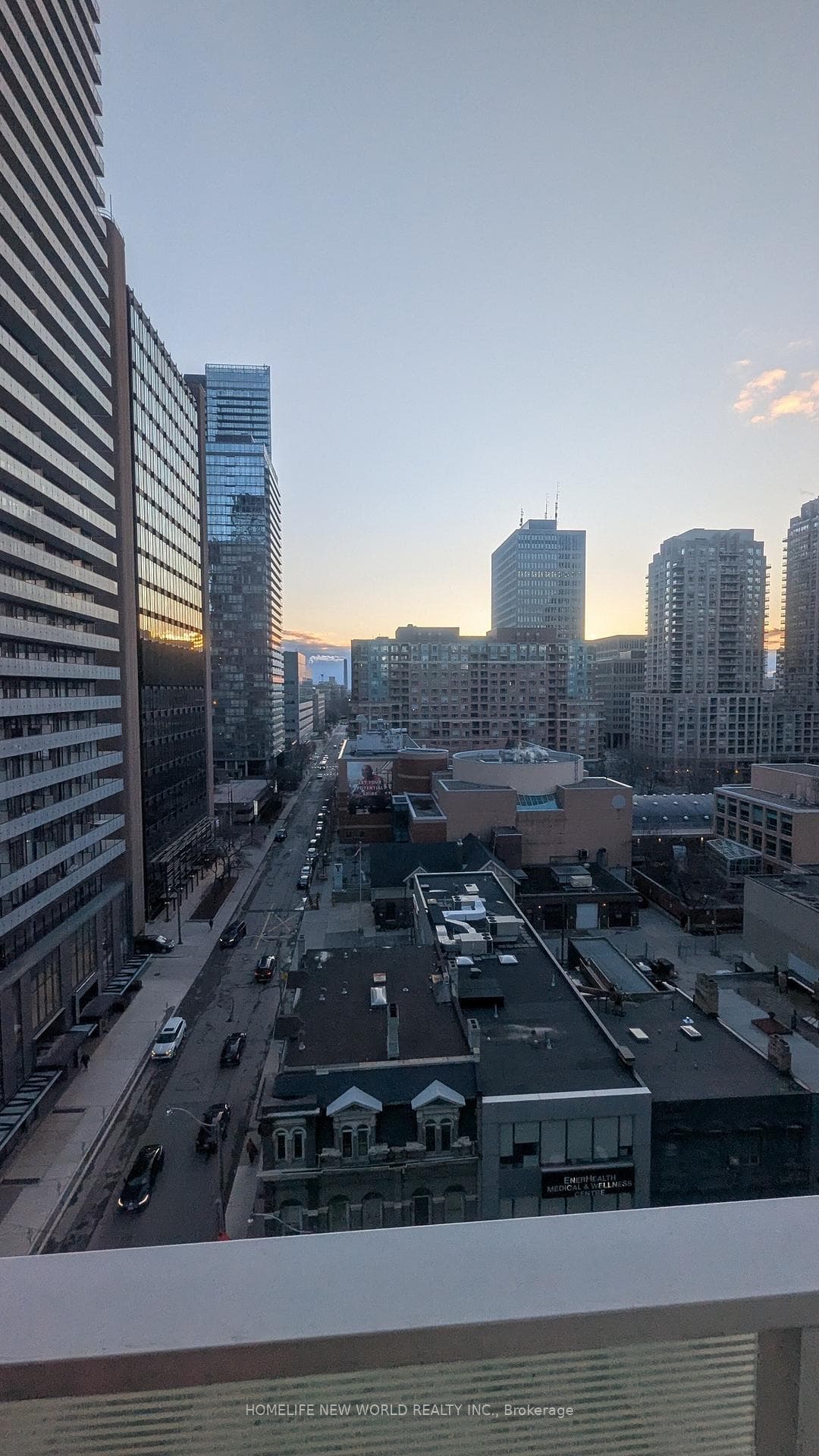 501 Yonge Street Unit 813 photo 10