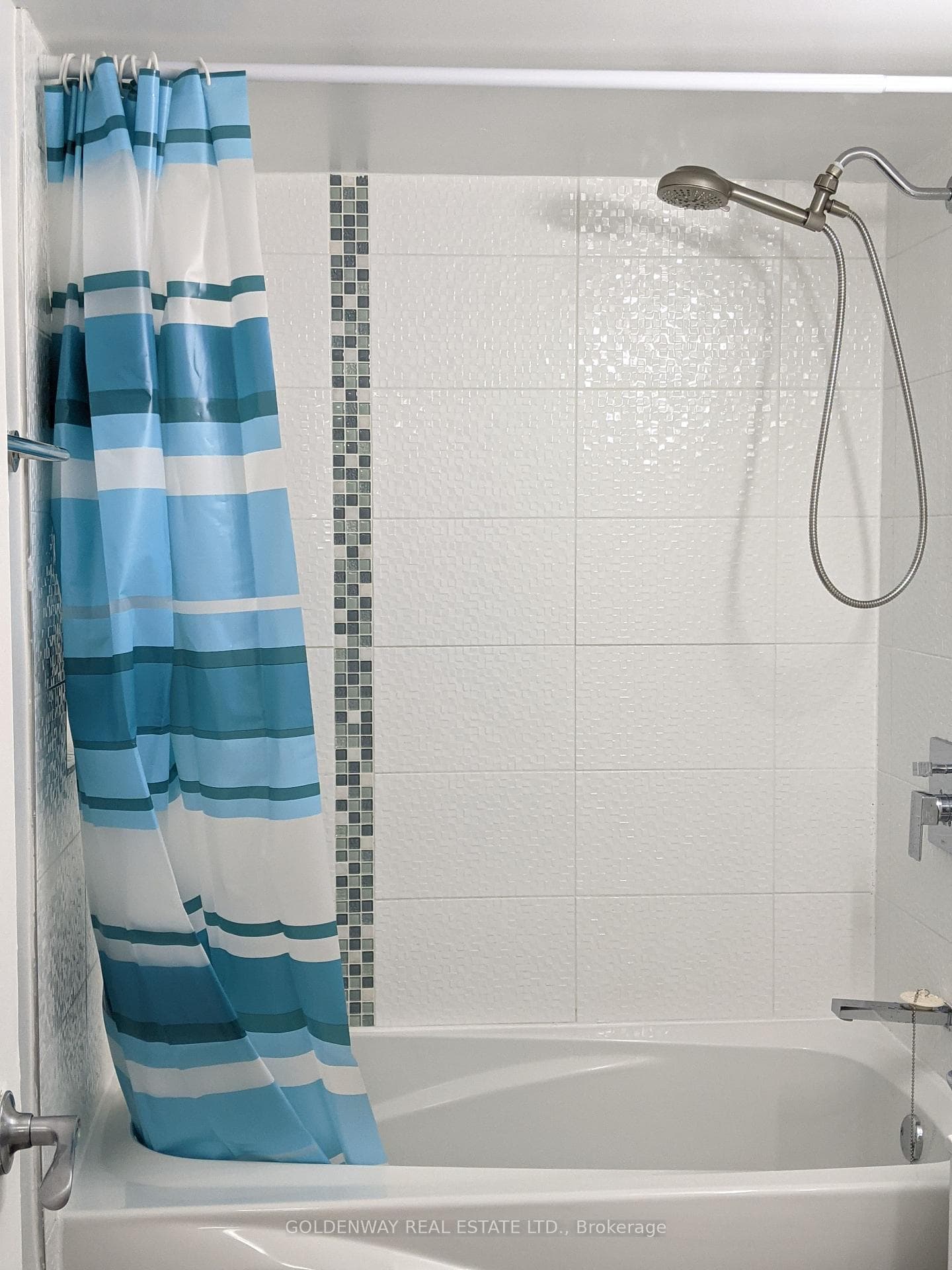 177 Linus Road Unit 402 photo 11