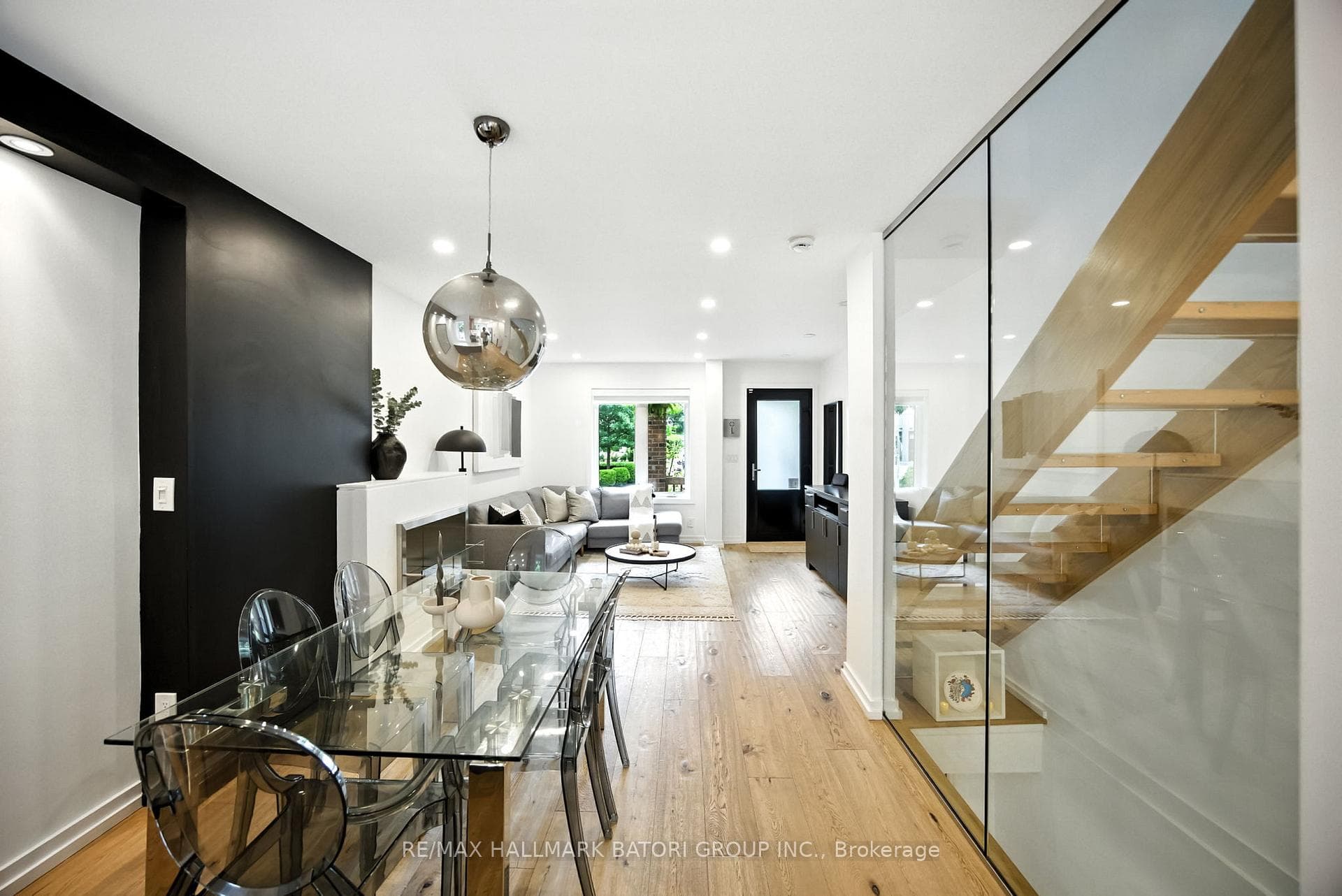 276 Roselawn Avenue photo 11