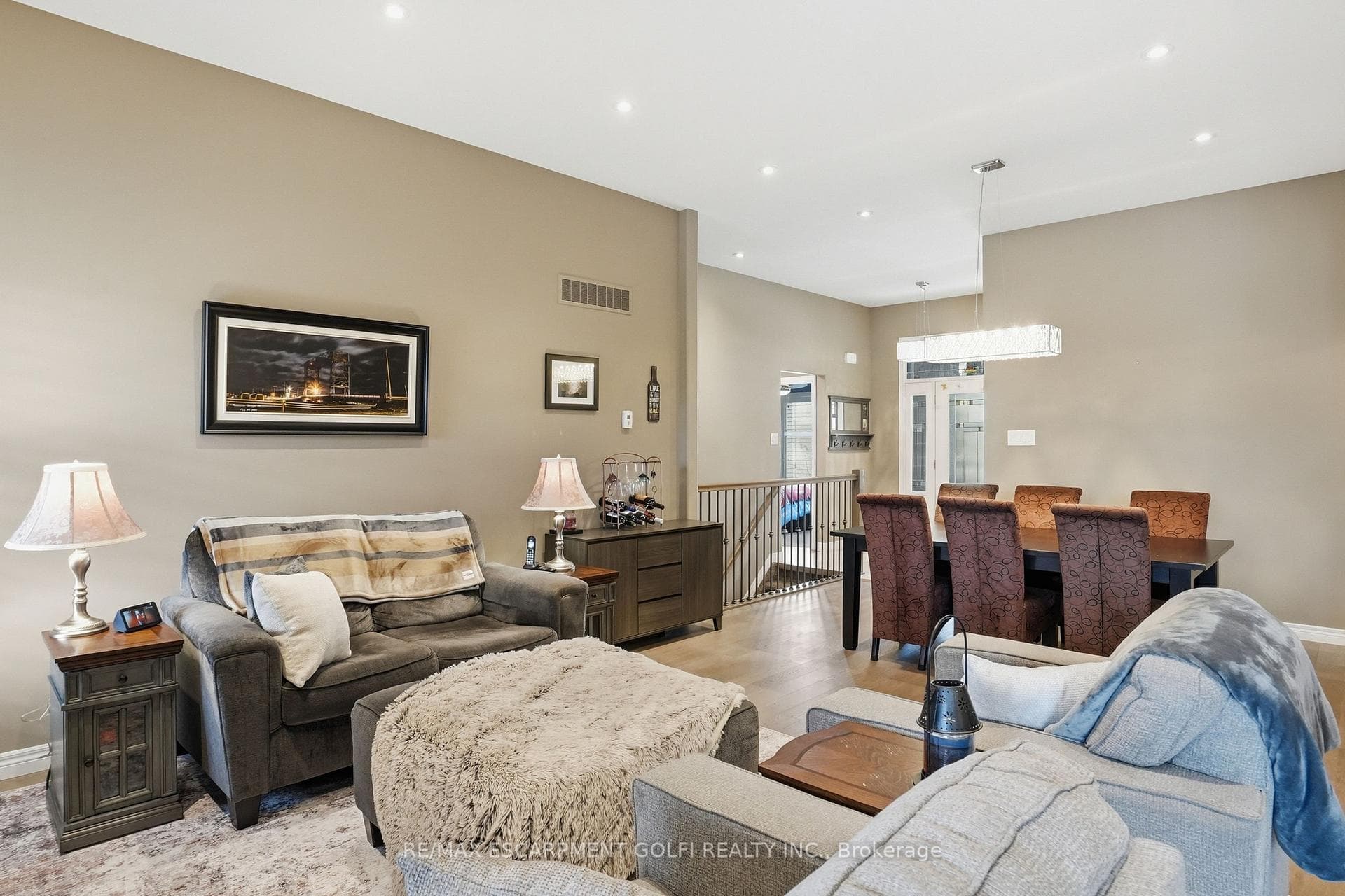 35 Patten Drive photo 11