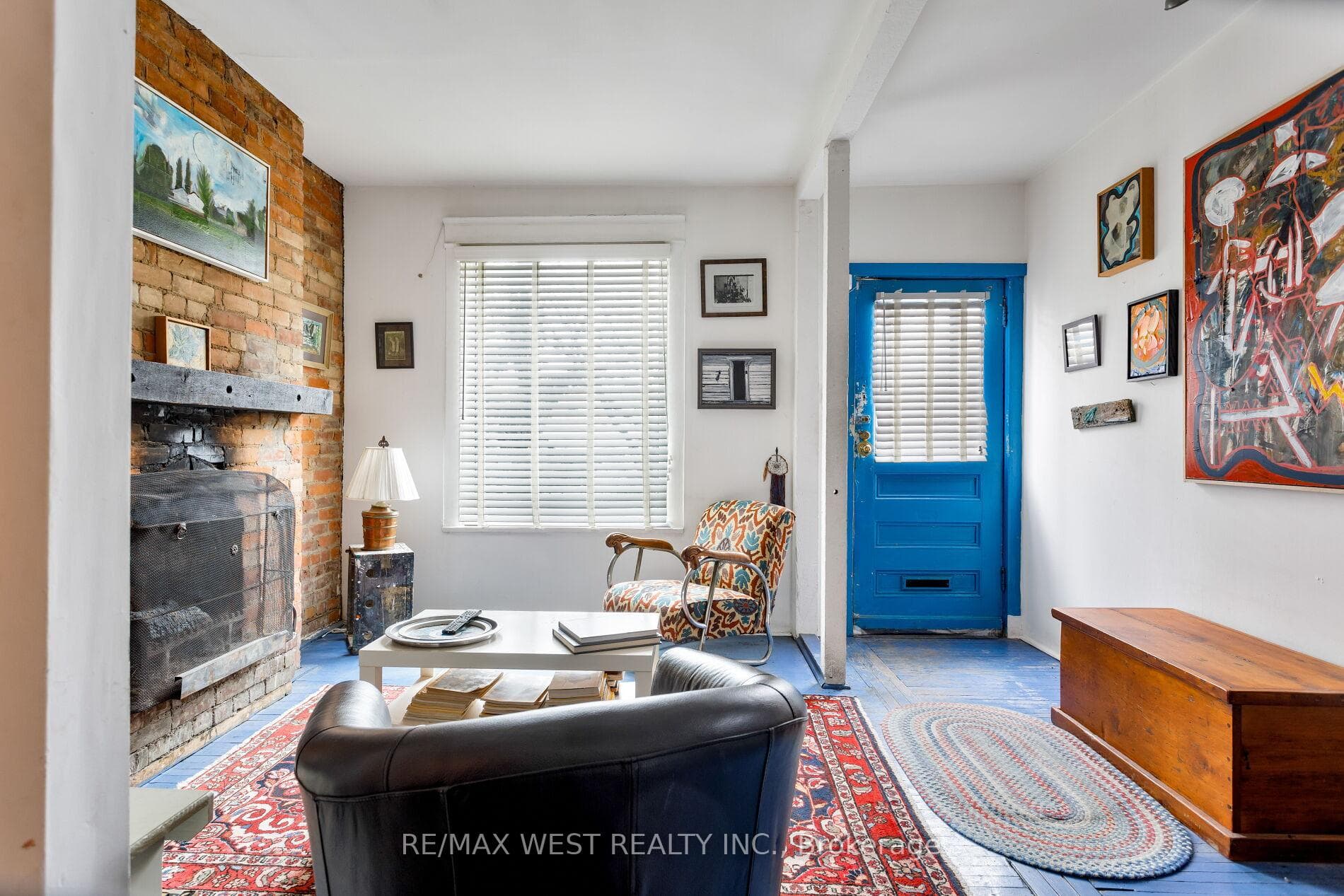 1493 Dupont Street photo 4