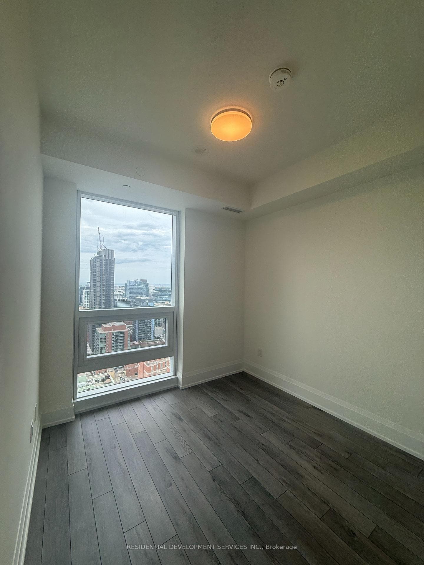 89 Church Street Unit 3704 photo 6