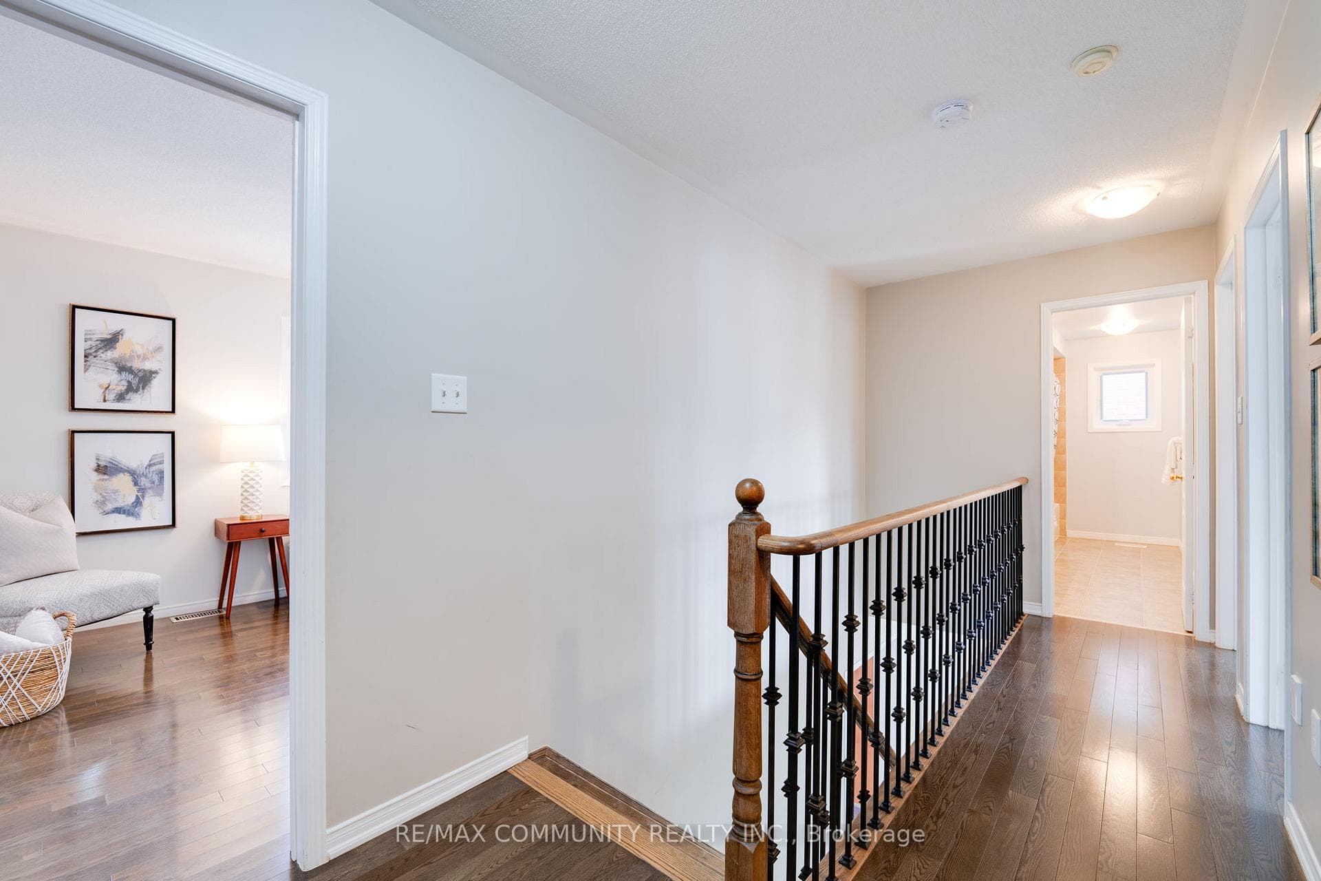 11 Tiller Street photo 9