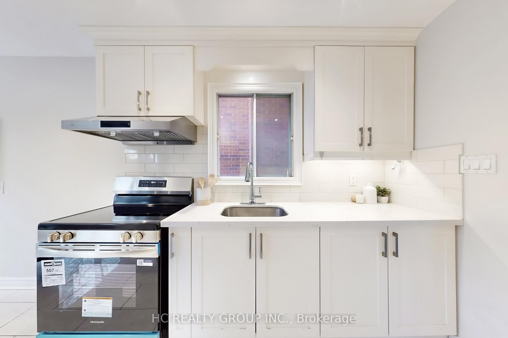 45 Cardwell Avenue photo 18